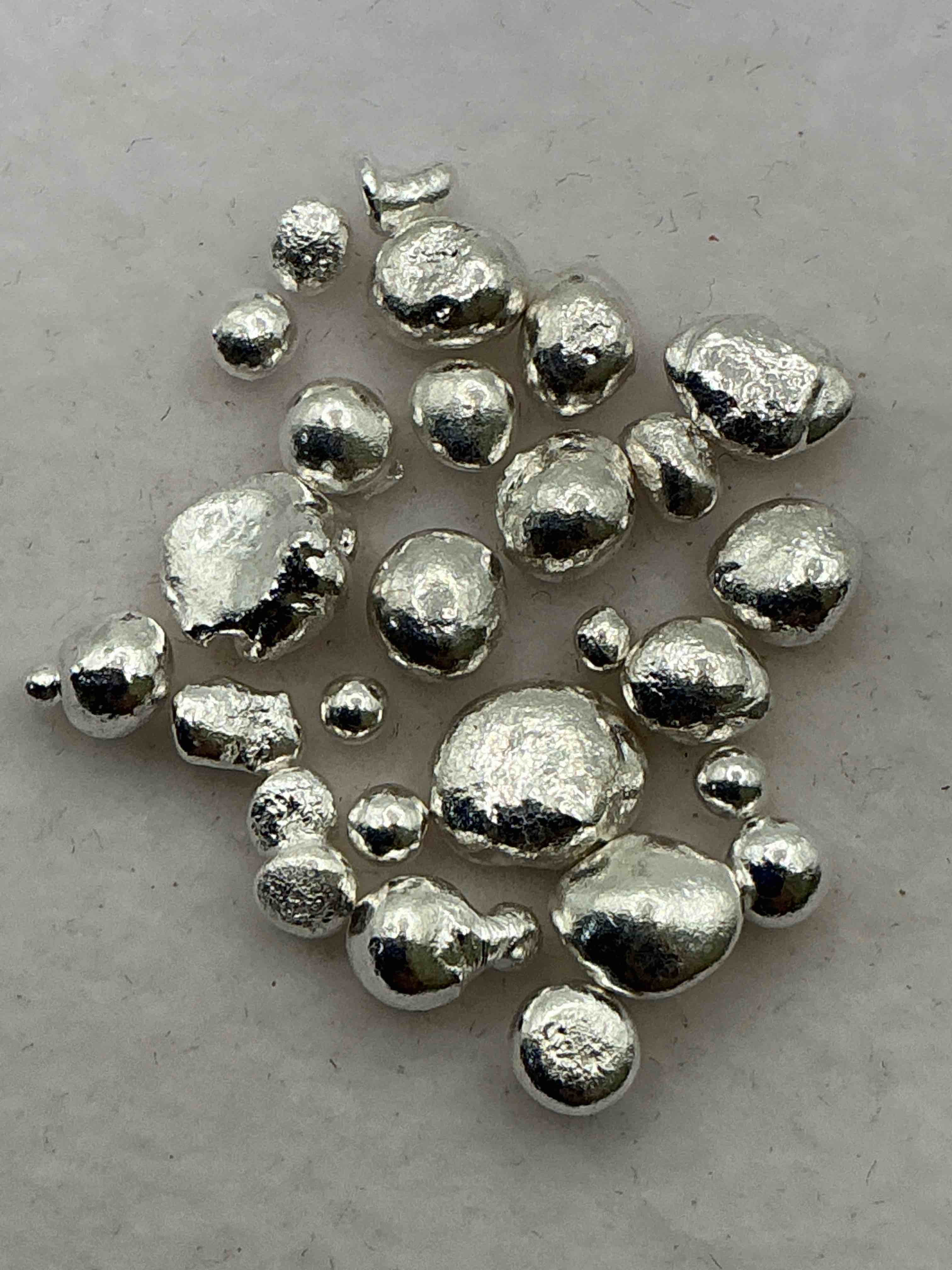 Condition photo showing New/Like New for Silver Nuggets! .999 US Fine Silver, In Small Nugget Form! Total Weight Of All Nuggets In Lot Approximately 6 Grams, Bid Is Per Nugget! A Cool Way To Invest In Fine US Silver! Includes Collector Capsule!
