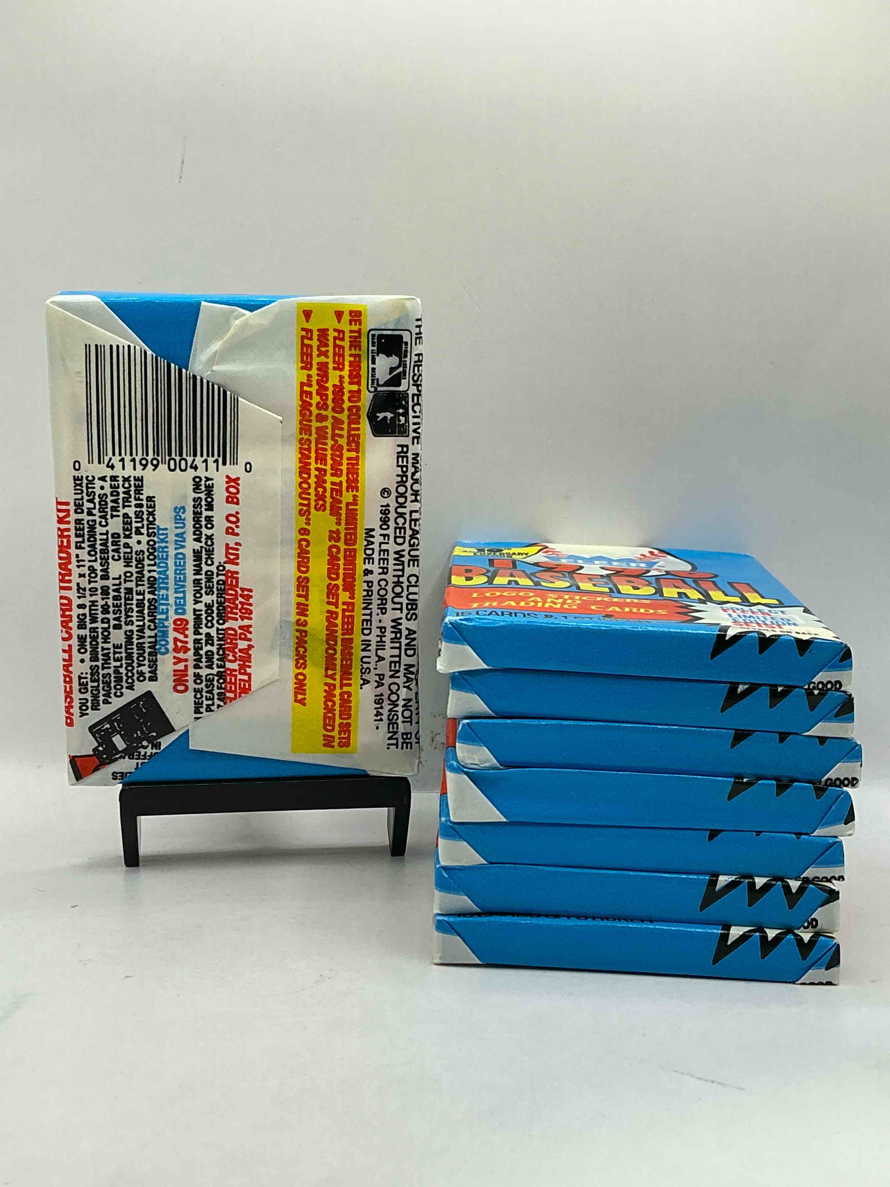 Condition photo showing New/Like New for Vintage Baseball! Awesome 1990 Fleer Baseball Unopened Sports Card Wax Packs!Direct From Original Box! Search For Valuable Collectible Ken Griffey Jr Cards!