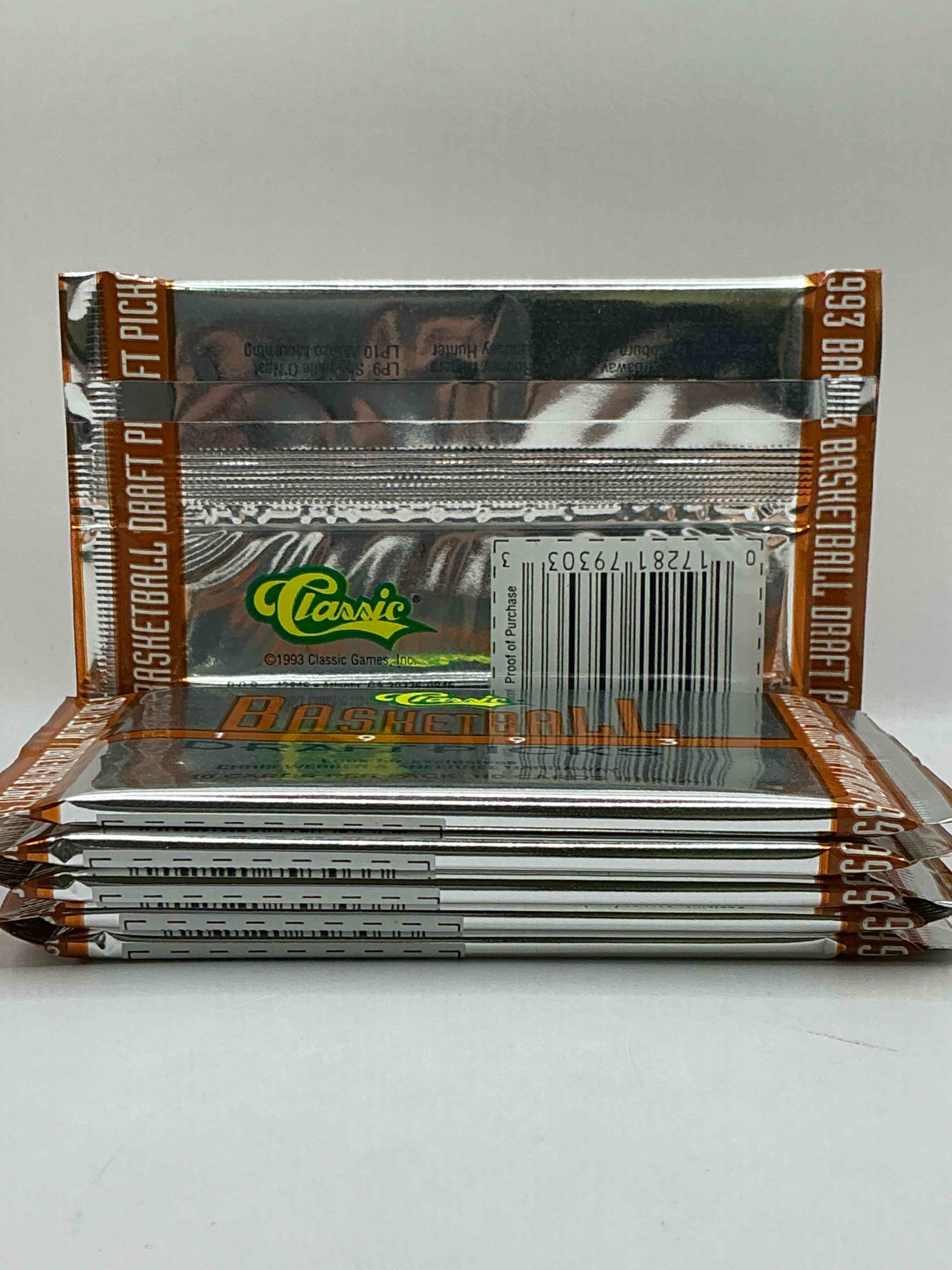 Condition photo showing New/Like New for 1993 Classic Draft Picks Unopened Basketball Packs! Search For Chris Webber & Anfernee Hardaway Rookies, Along With Other Big Names From The Year! Look For Exclusive Illustrated Cards & Numbered Cards Too!