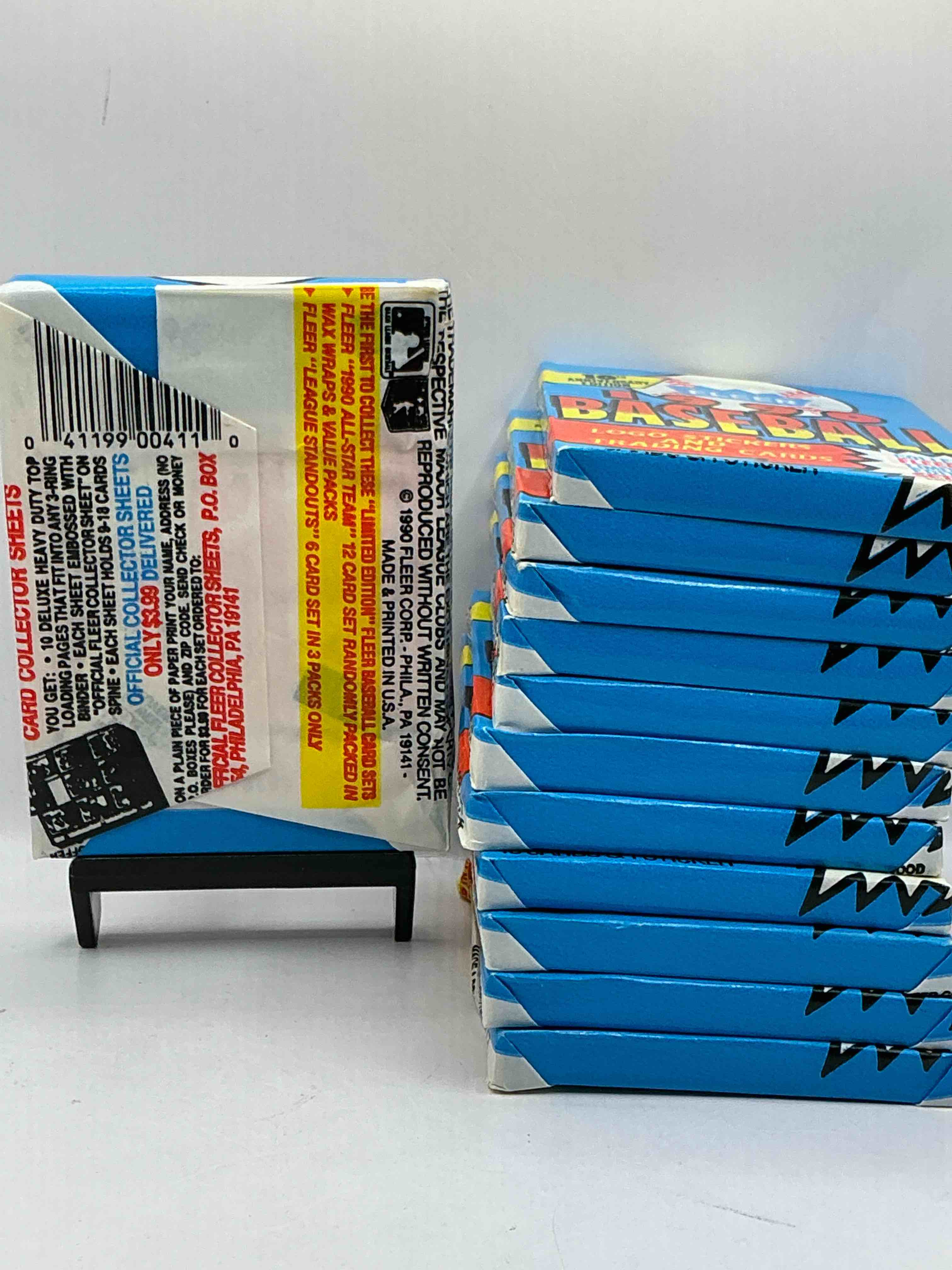 Condition photo showing New/Like New for Vintage Baseball! Awesome 1990 Fleer Baseball Unopened Sports Card Wax Packs!Direct From Original Box! Search For Valuable Collectible Ken Griffey Jr Cards!