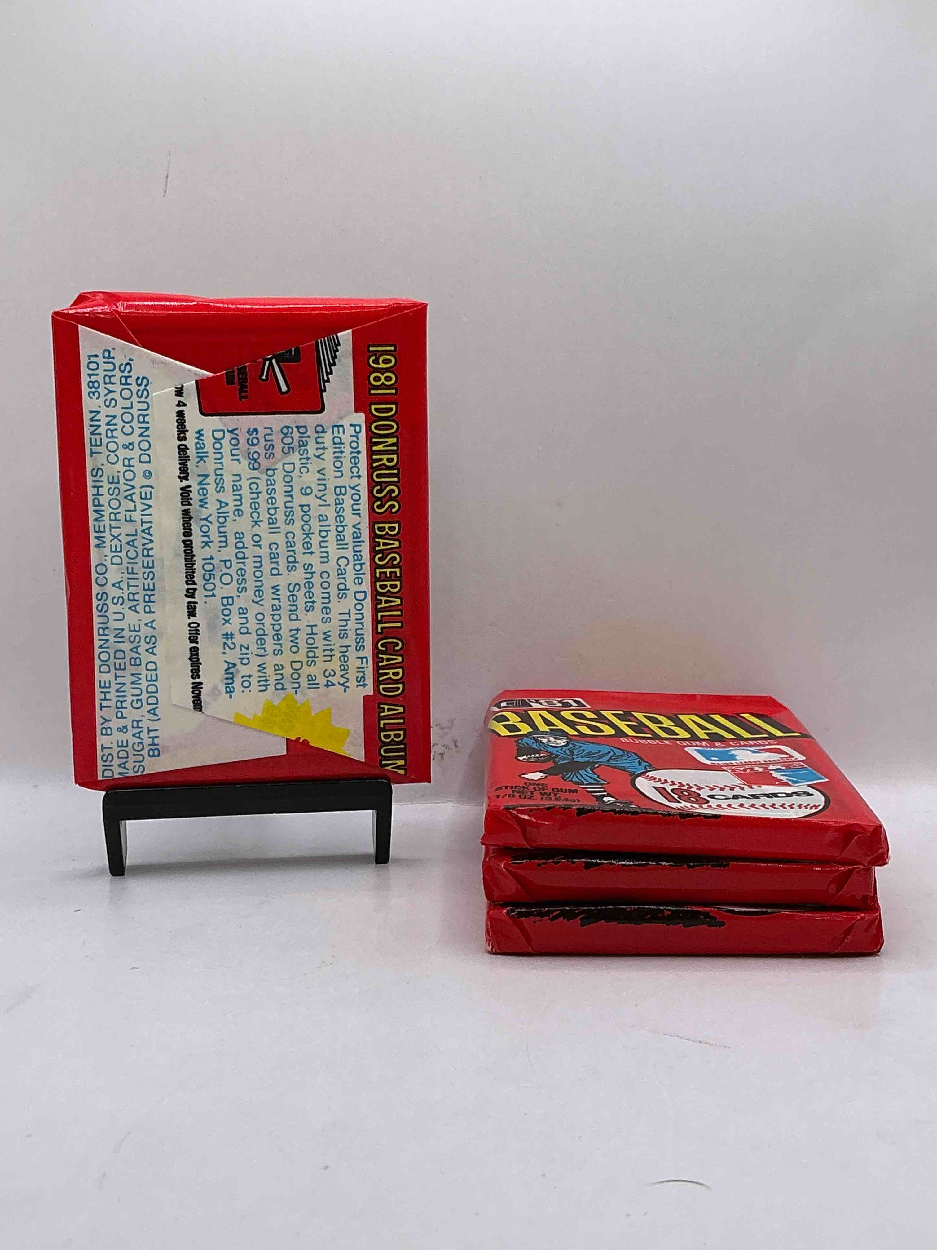 Condition photo showing New/Like New for Ultra Rare! 1981 Donruss Baseball Unopened Sports Cards Wax Pack, Direct From Original Retail Box! Search For Valuable Rickey Henderson #119 (PSA 10 $700+ Value) Nolan Ryan #260 (PSA 10$250+ Value), Tim Raines Rookie #538 (PSA 10 $250+ Value) & Way Too Many Other Valuable Cards To List! Super Hard To Find, Excellent Condition & Rare!