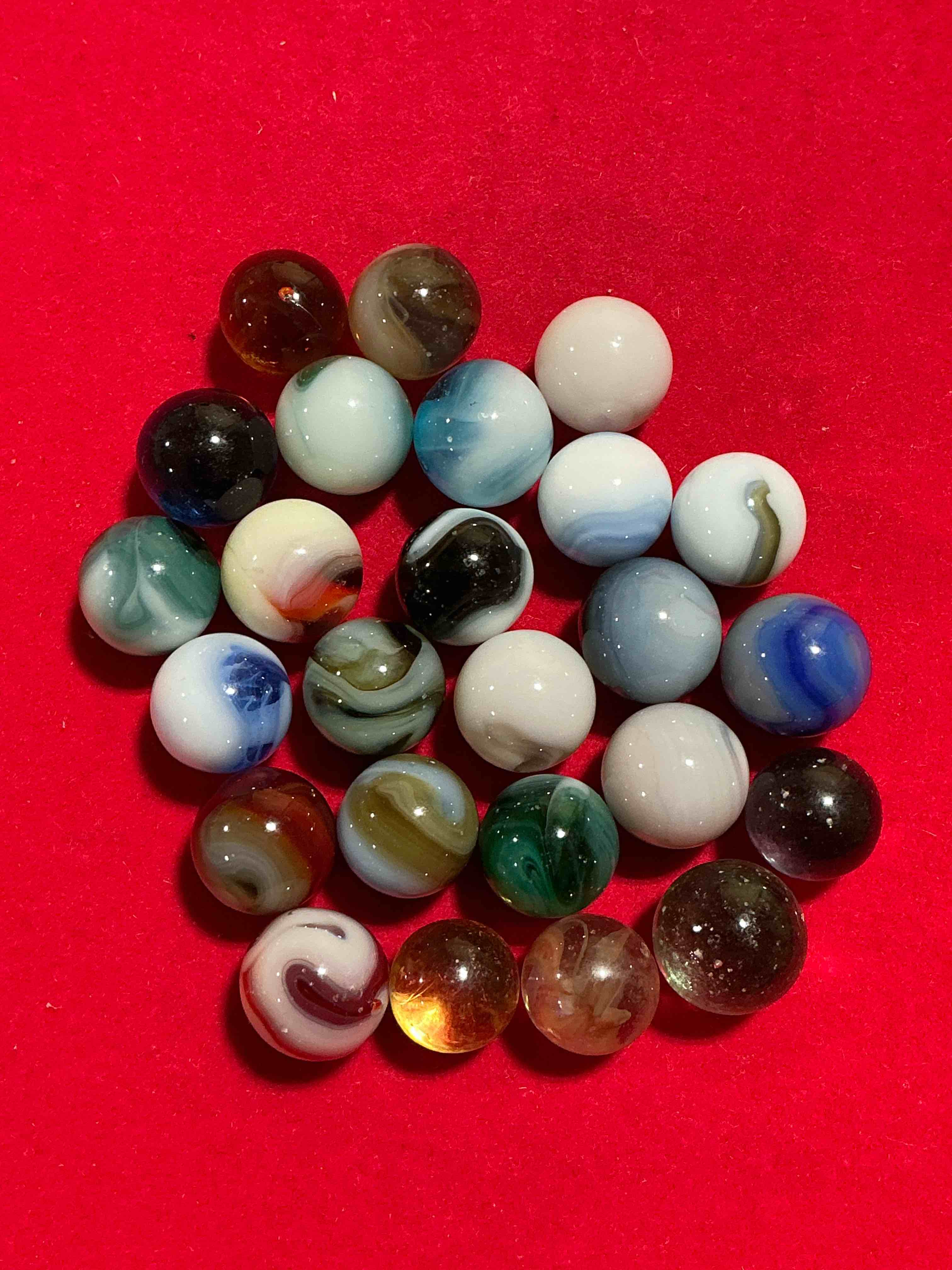 Condition photo showing Good Condition for Antique Glass Marbles! Genuine Stunning Marbles Lot, All Marbles Made Between The Years 1925-1965 & Made With Uranium! Many Are Great Depression Era & Even Earlier! Gorgeous, Authentic Pieces Of History!  
