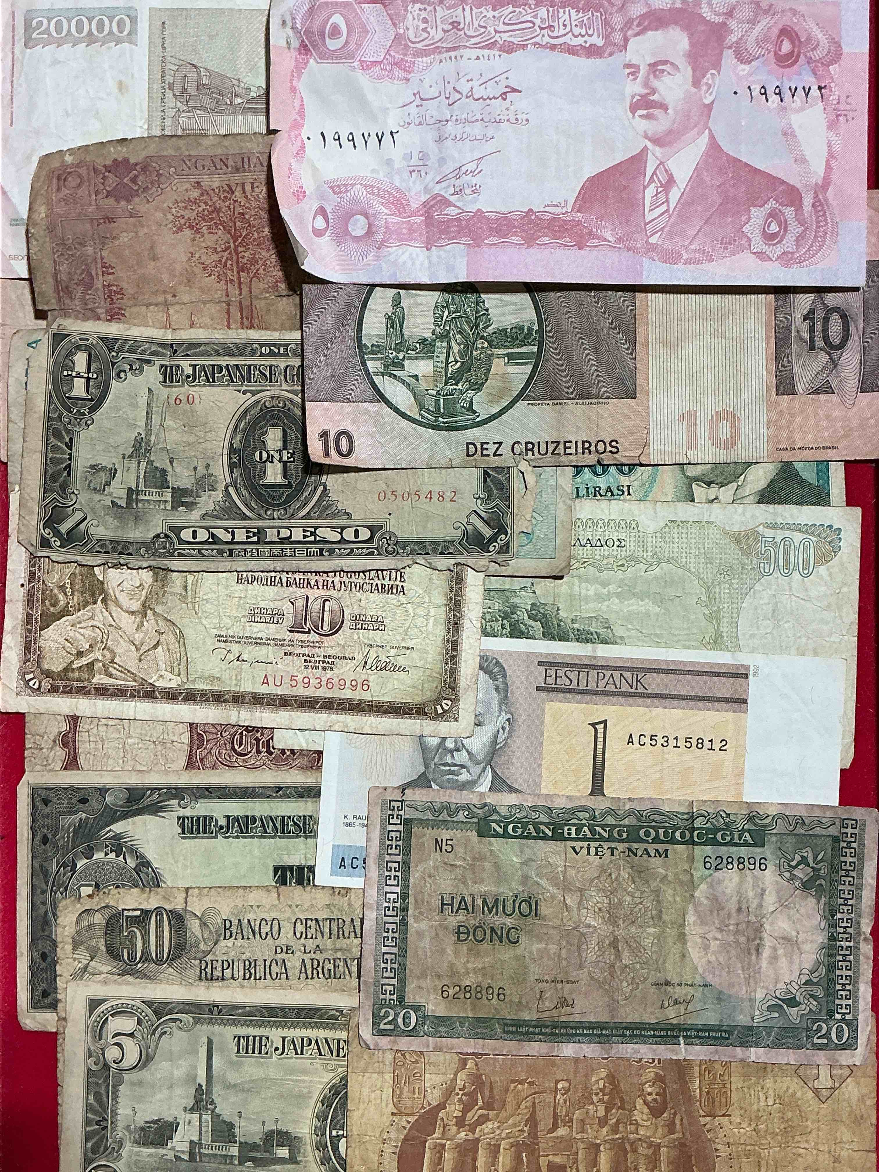 World Antique & Modern Authentic Paper Money! Genuine Paper Currency From Around The World, All Bills Unique & Typically Span The Last 100 Years Or So! In Circulated & Uncirculated Condition! Impossible To Collect! 