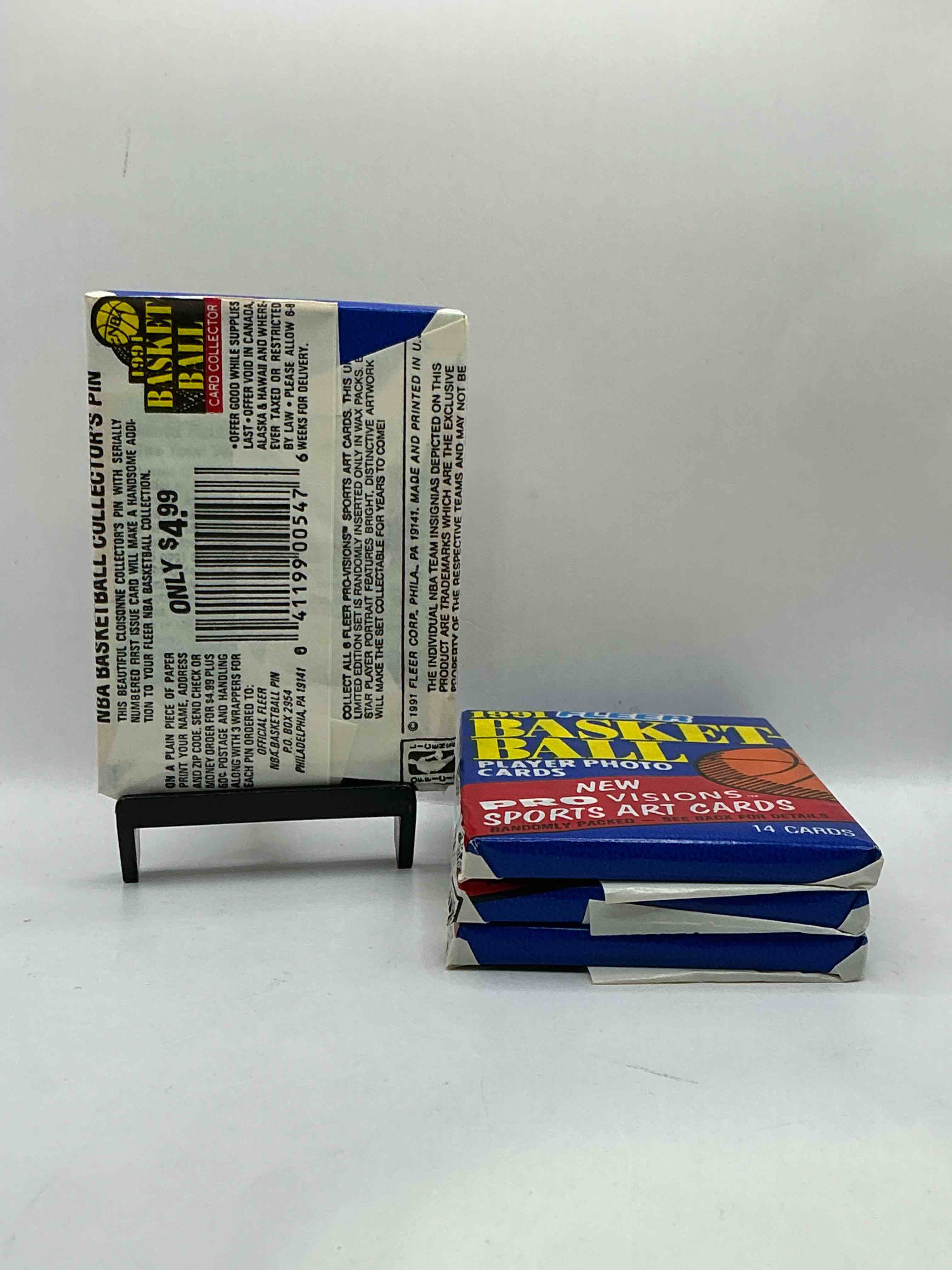 Condition photo showing New/Like New for Jordan!? 1991 Fleer NBA Wax Pack, Direct From Original Factory Sealed Retail Case!Search For Valuable Michael Jordan #29 (PSA 10 Value $300), Larry Johnson, Rookie & Too Many Valuable Cards To List!