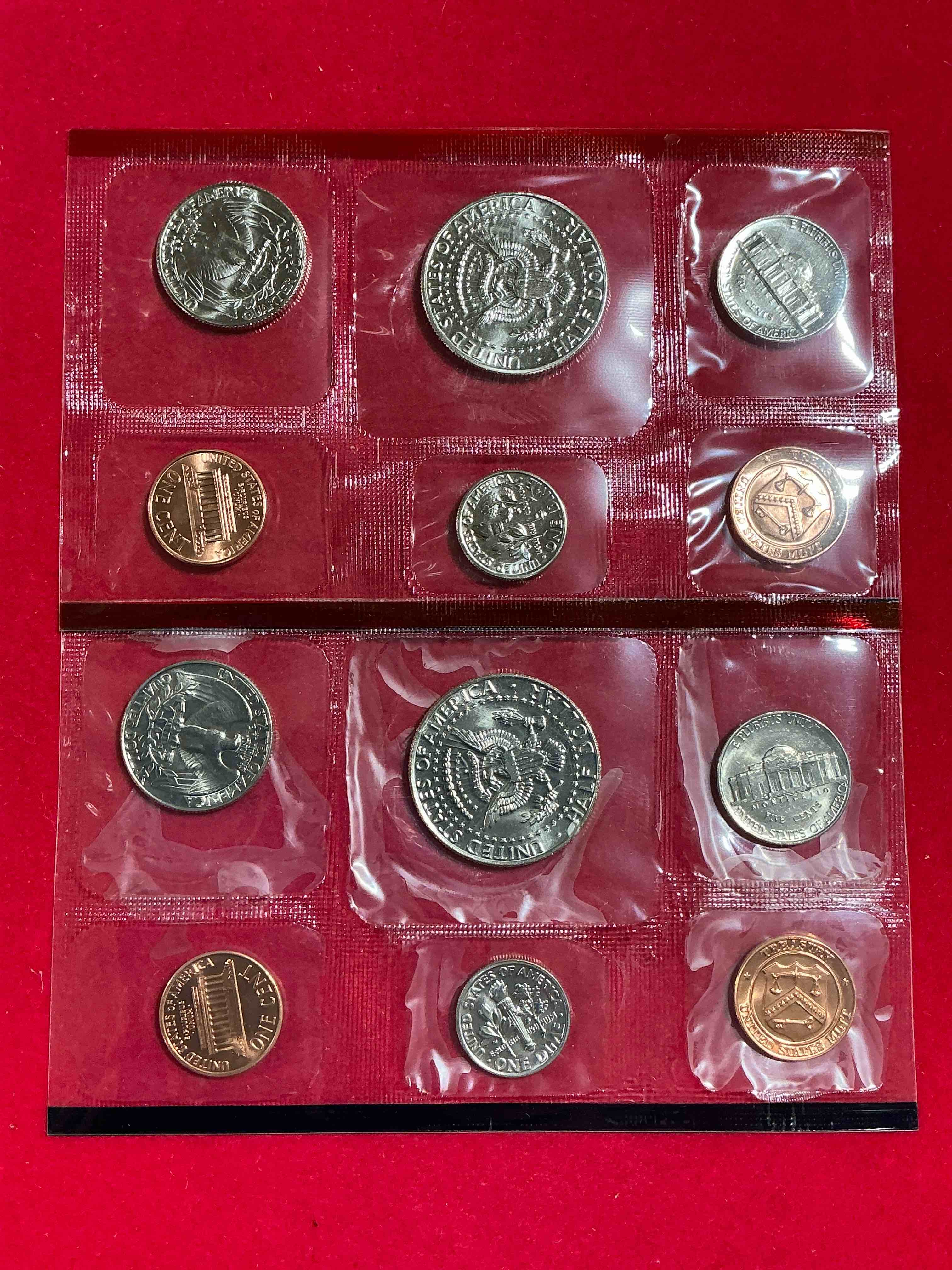 Condition photo showing Good Condition for 1989 Uncirculated U.S. Mint Set Coins! Attention All Swifties Out There! What A Great Year! These Gorgeous Coins From The Mint Set Features Each U.S. Coins Minted in 1989 In Uncirculated Condition, From Each Mint Mark, Philly & Denver! From The U.S. Treasury In 1989! Own An Awesome Investment & Incredible Piece Of U.S. History! Also Makes For An Awesome Gift!