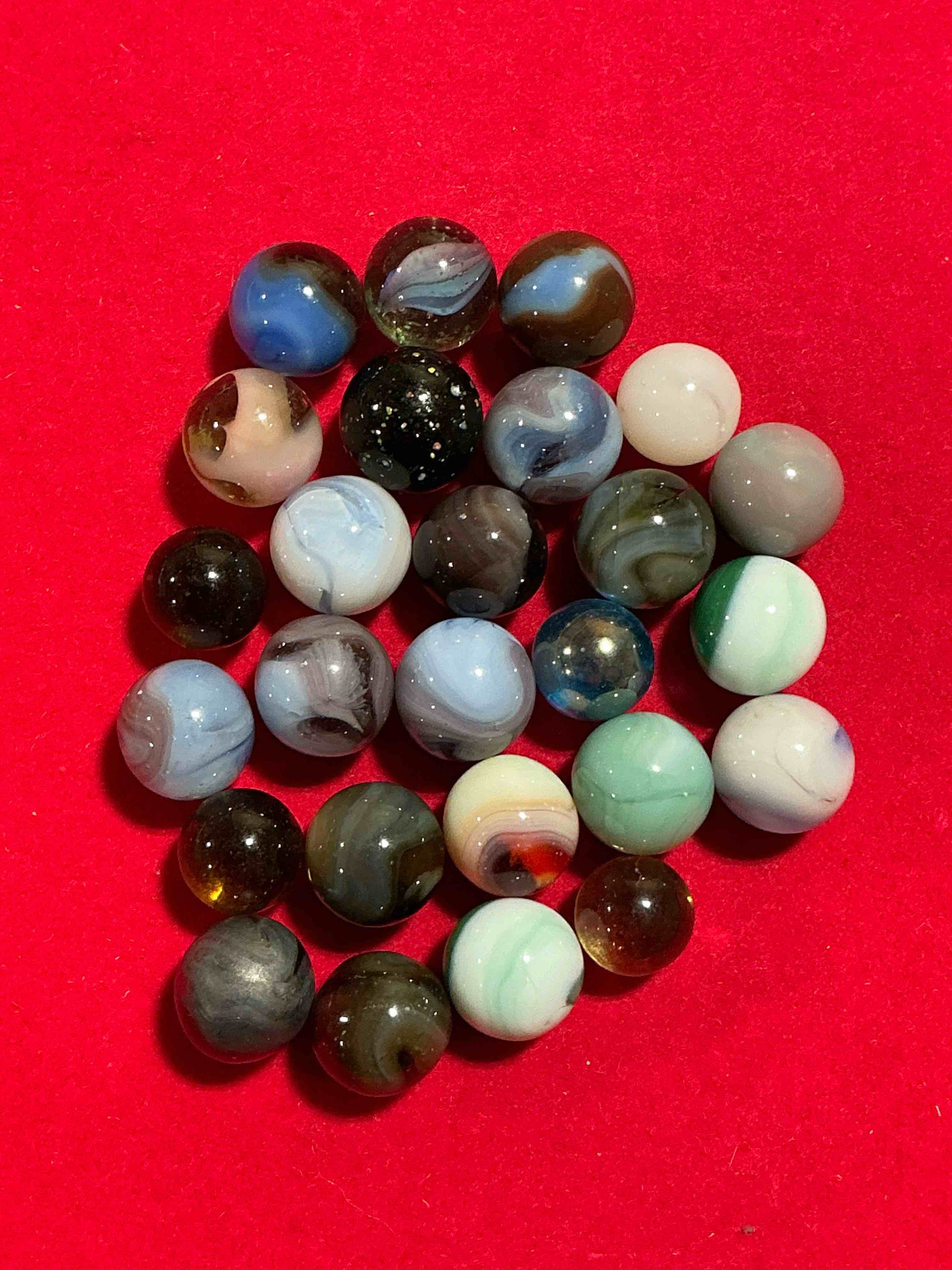 Condition photo showing Good Condition for Antique Glass Marbles! Genuine Stunning Marbles Lot, All Marbles Made Between The Years 1925-1965 & Made With Uranium! Many Are Great Depression Era & Even Earlier! Gorgeous, Authentic Pieces Of History!  