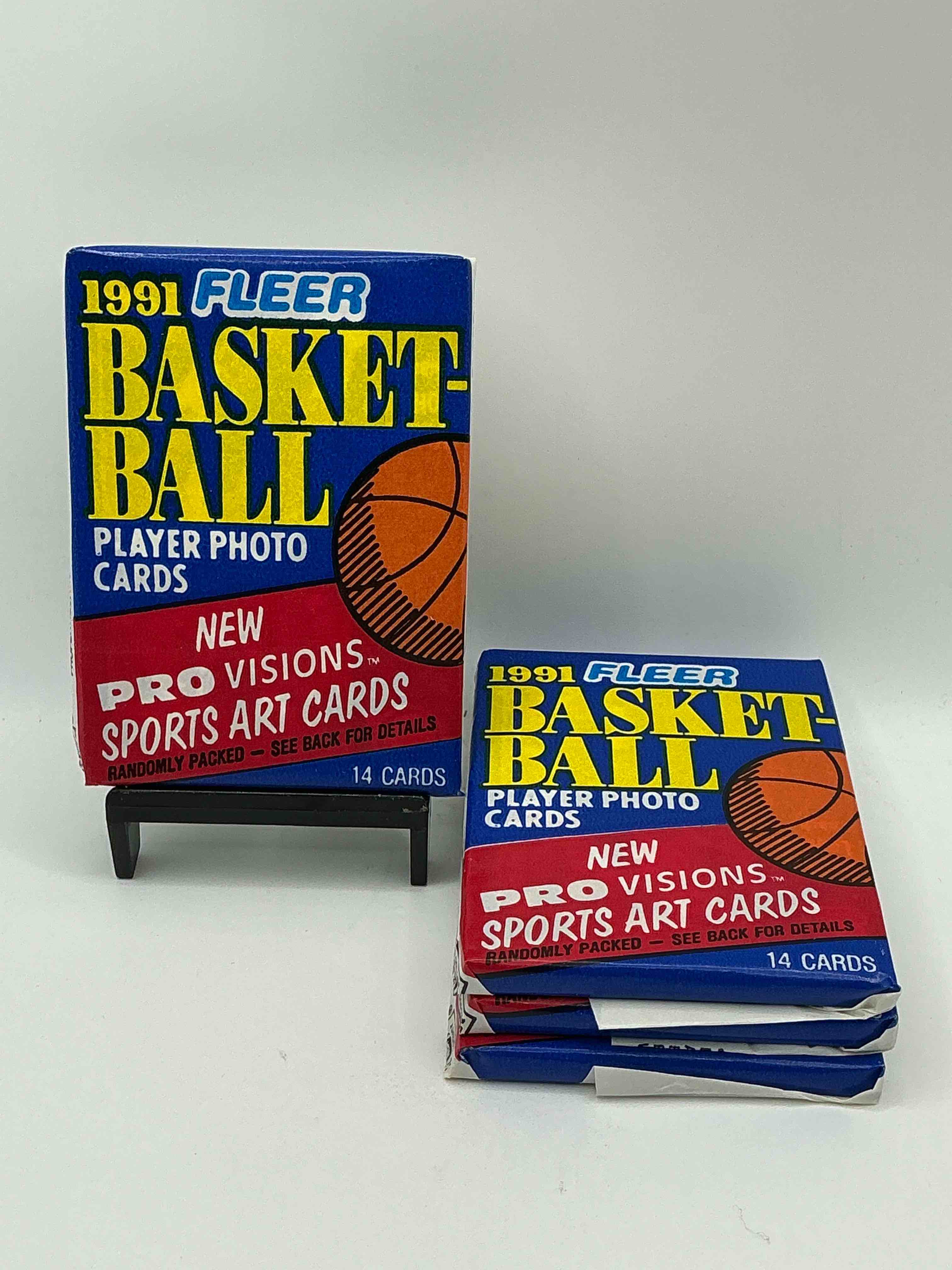 jordan!? 1991 fleer nba wax pack, direct from original factory sealed retail case!search for valuable michael jordan #29 (psa 10 value $300), larry johnson, rookie & too many valuable cards to list!