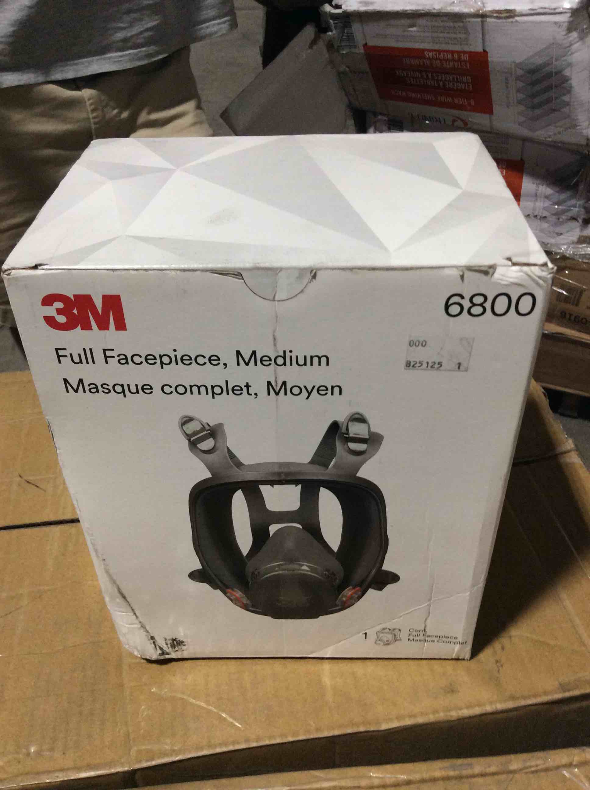 Condition photo showing Brand New for 3m oh&esd 142-6800 medium full face respirator