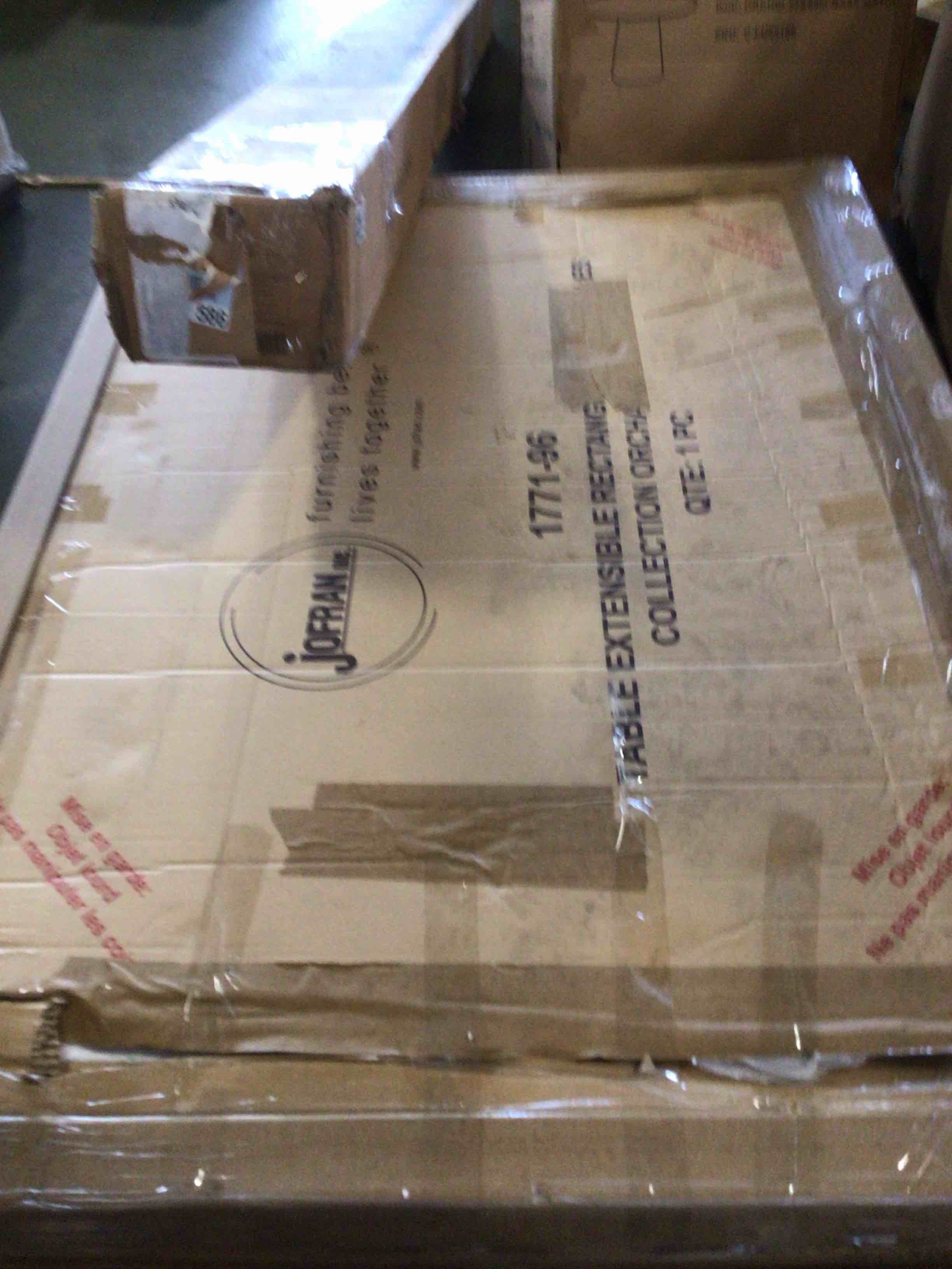 https://s3.amazonaws.com/lotting-images-prod/bidfta/GRA3853035_1777404771820.jpeg