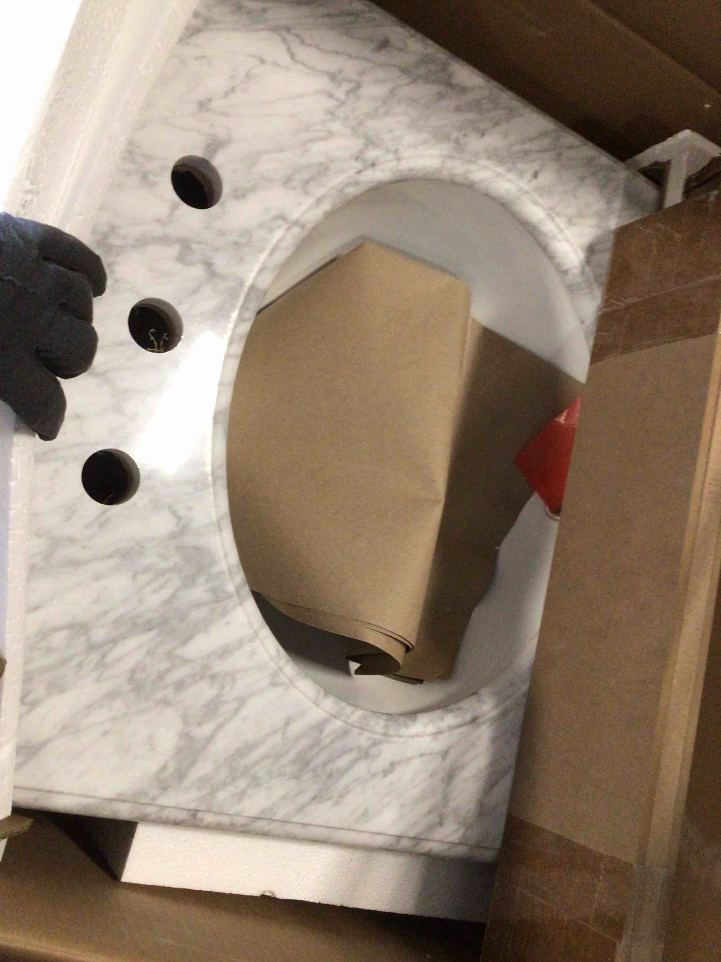 https://s3.amazonaws.com/lotting-images-prod/bidfta/GRA3853041_1777402410766.jpeg