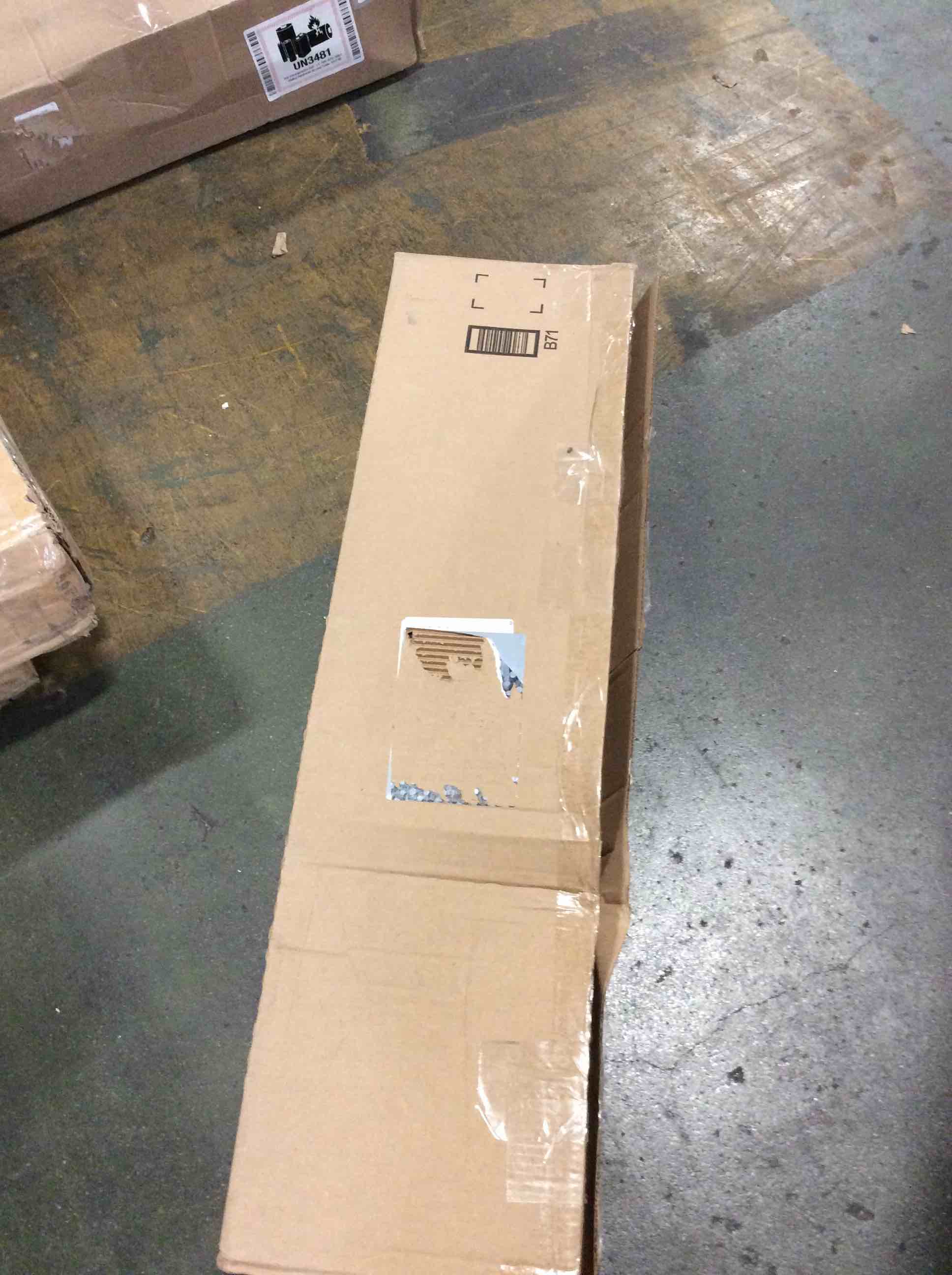https://s3.amazonaws.com/lotting-images-prod/bidfta/GRA3853162_1777650388233.jpeg