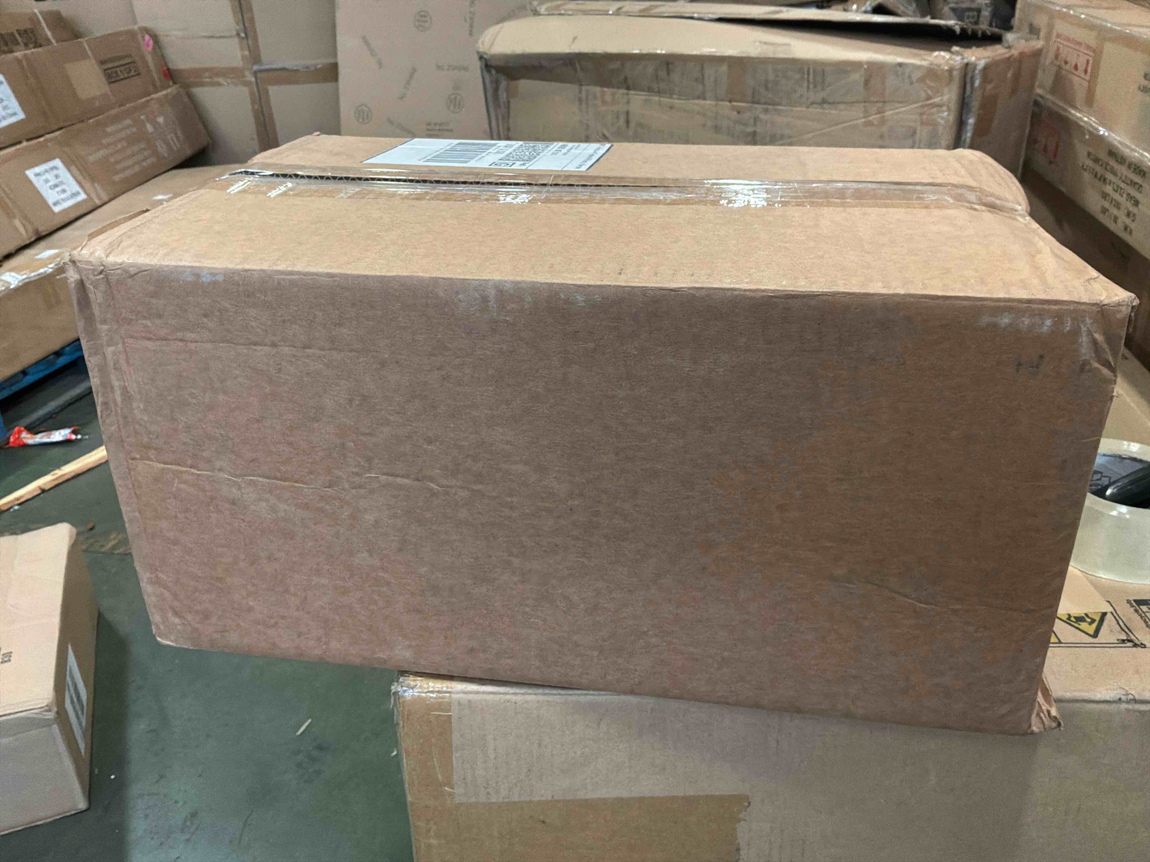 https://s3.amazonaws.com/lotting-images-prod/bidfta/GRA3853186_1777641009093.jpeg