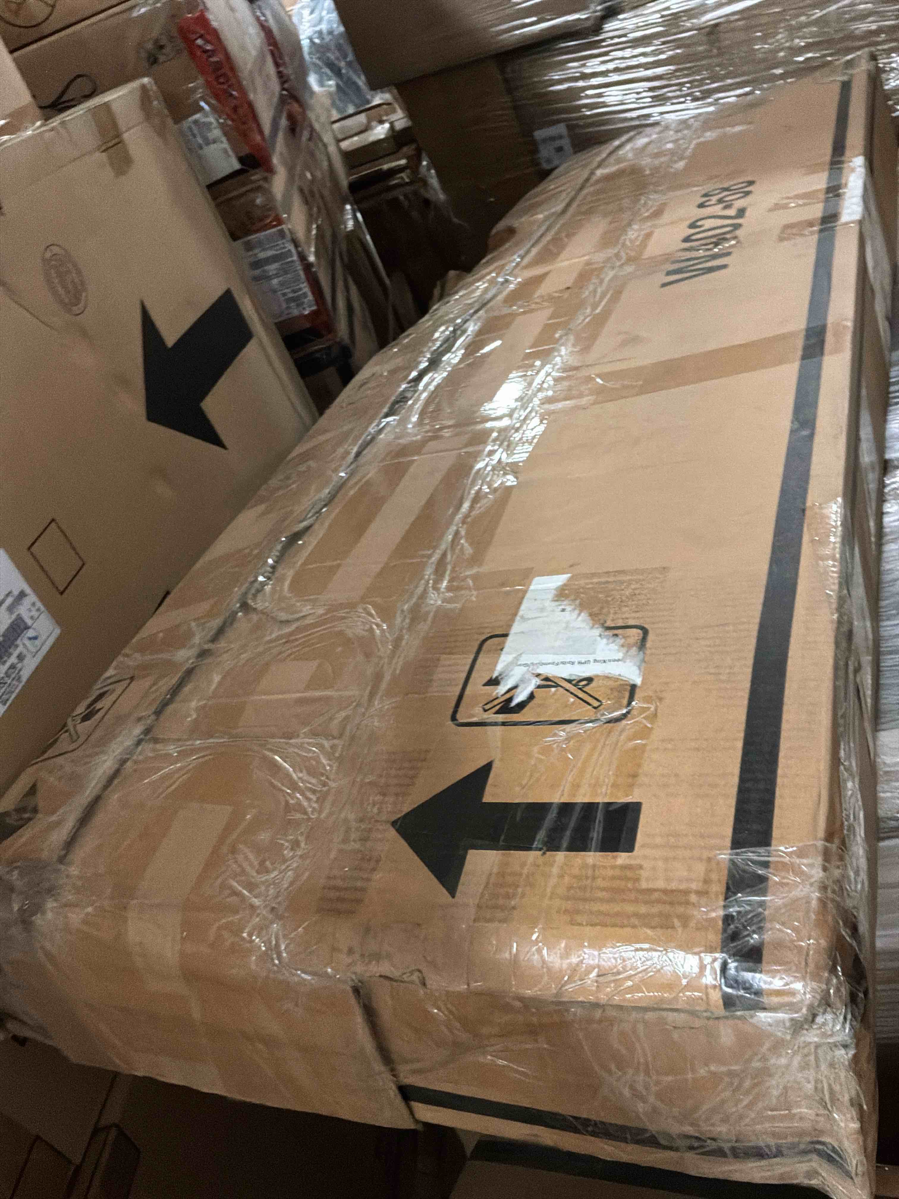 https://s3.amazonaws.com/lotting-images-prod/bidfta/GRA3853259_1777664422275.jpeg