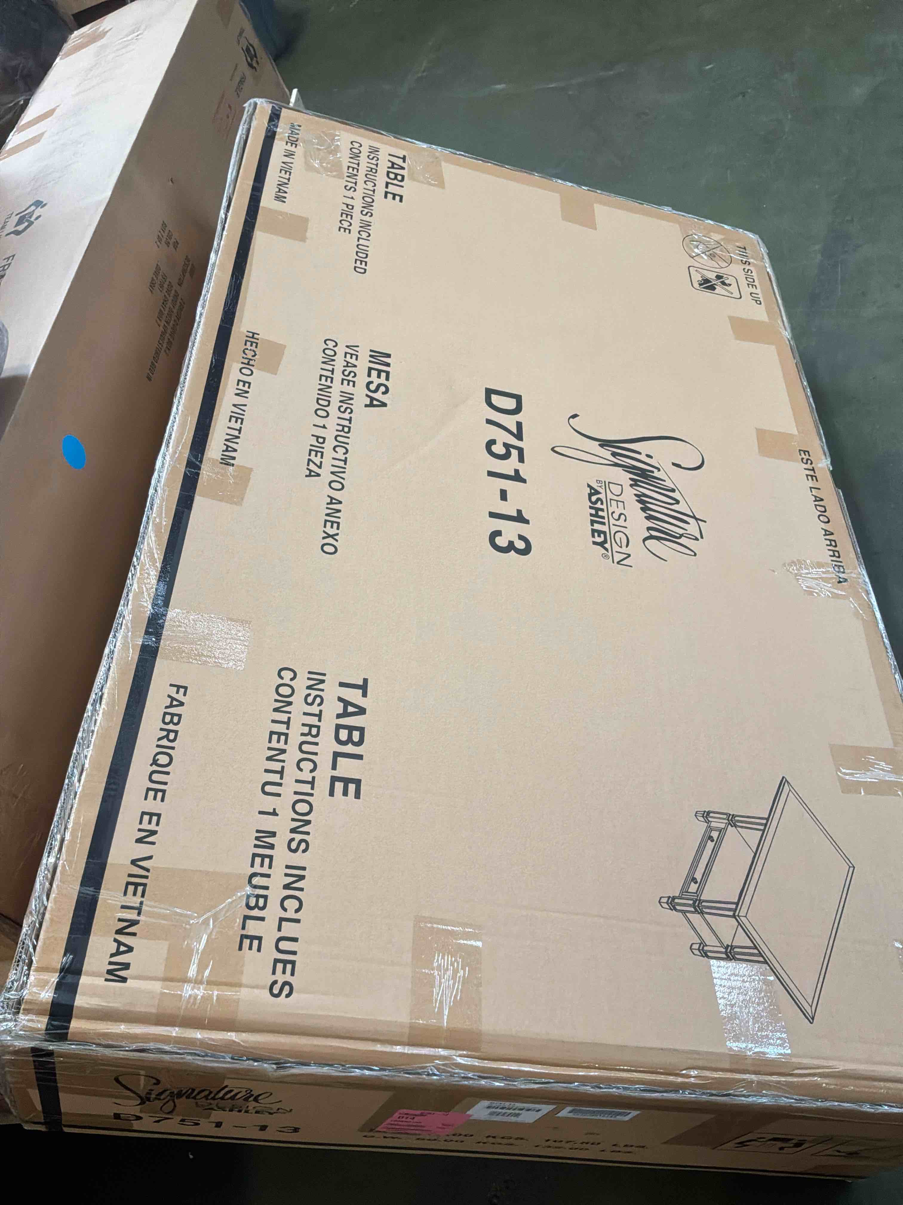 https://s3.amazonaws.com/lotting-images-prod/bidfta/GRA3853382_1778007308435.jpeg