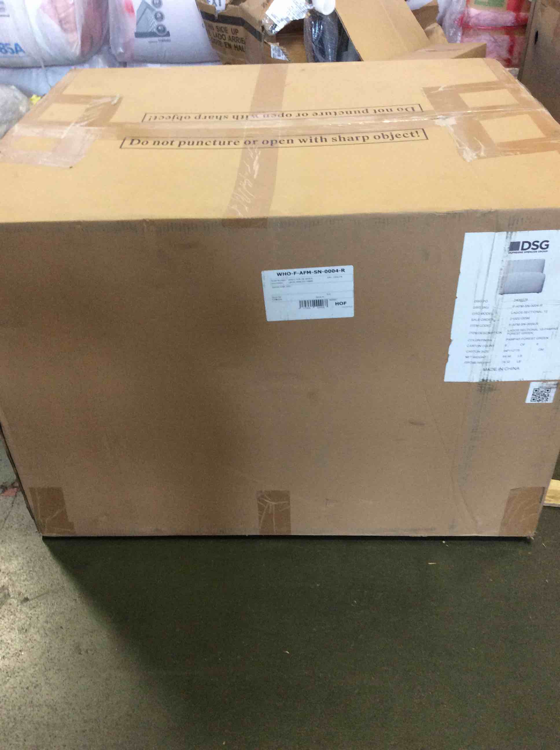 https://s3.amazonaws.com/lotting-images-prod/bidfta/GRA3853447_1778087705265.jpeg