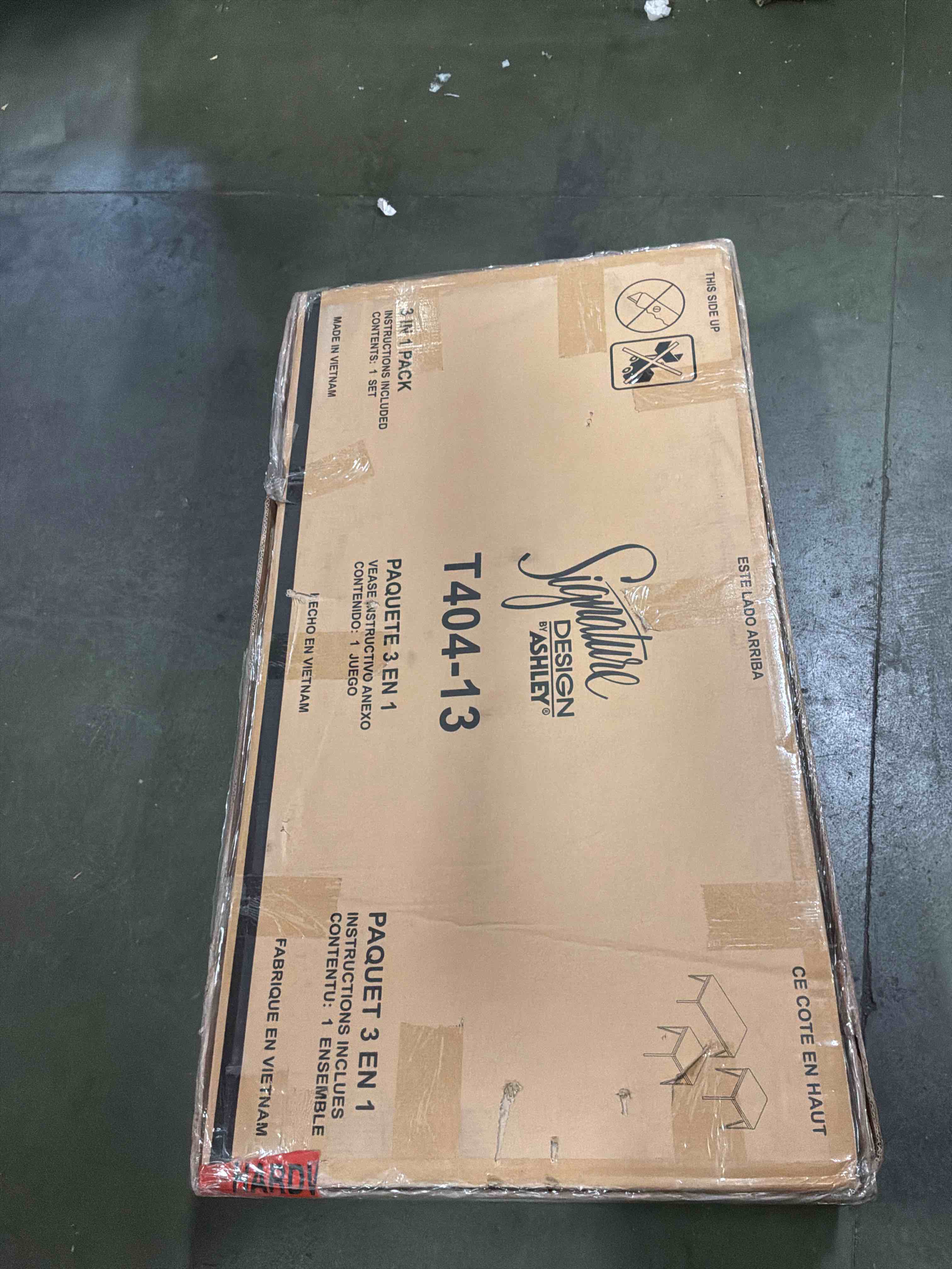 https://s3.amazonaws.com/lotting-images-prod/bidfta/GRA3853535_1778676766996.jpeg