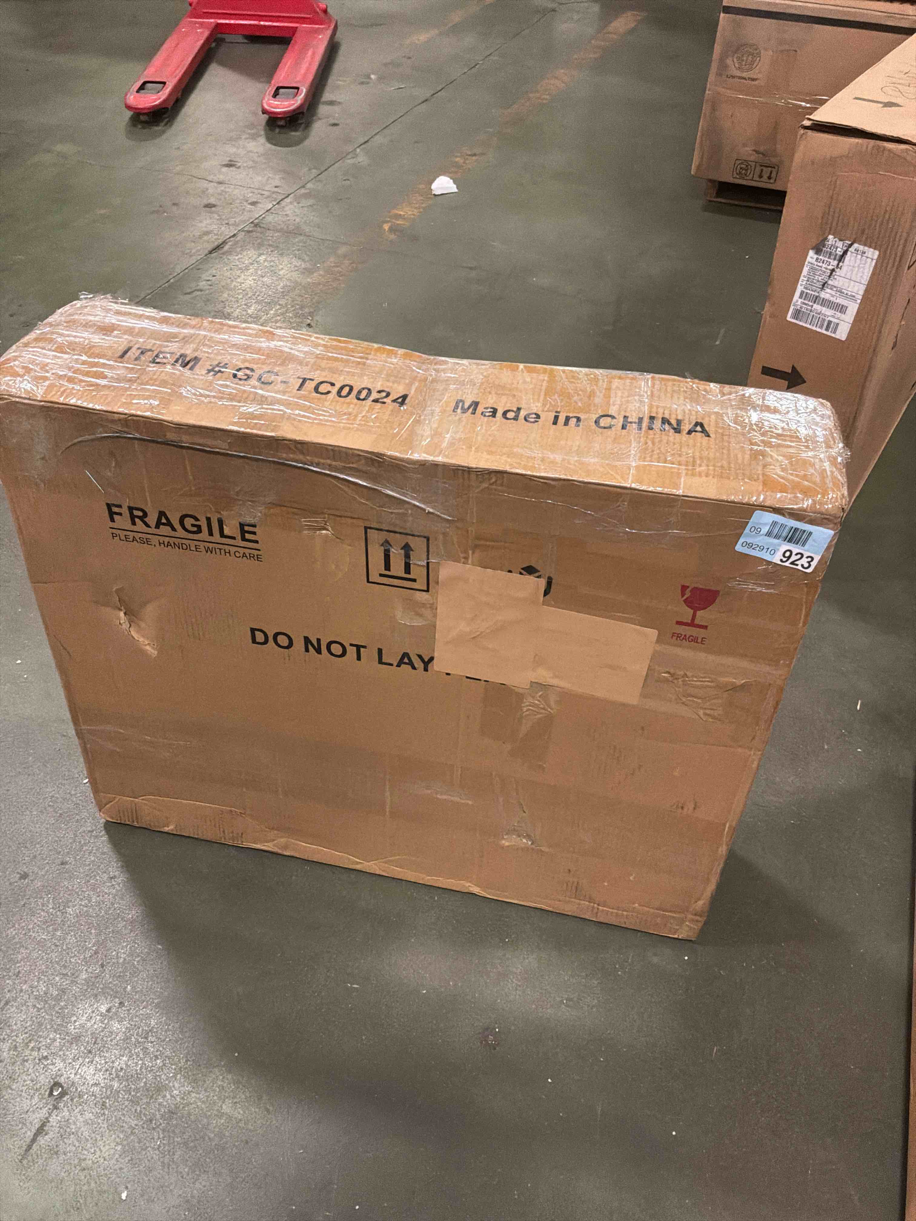 https://s3.amazonaws.com/lotting-images-prod/bidfta/GRA3853702_1778848921388.jpeg