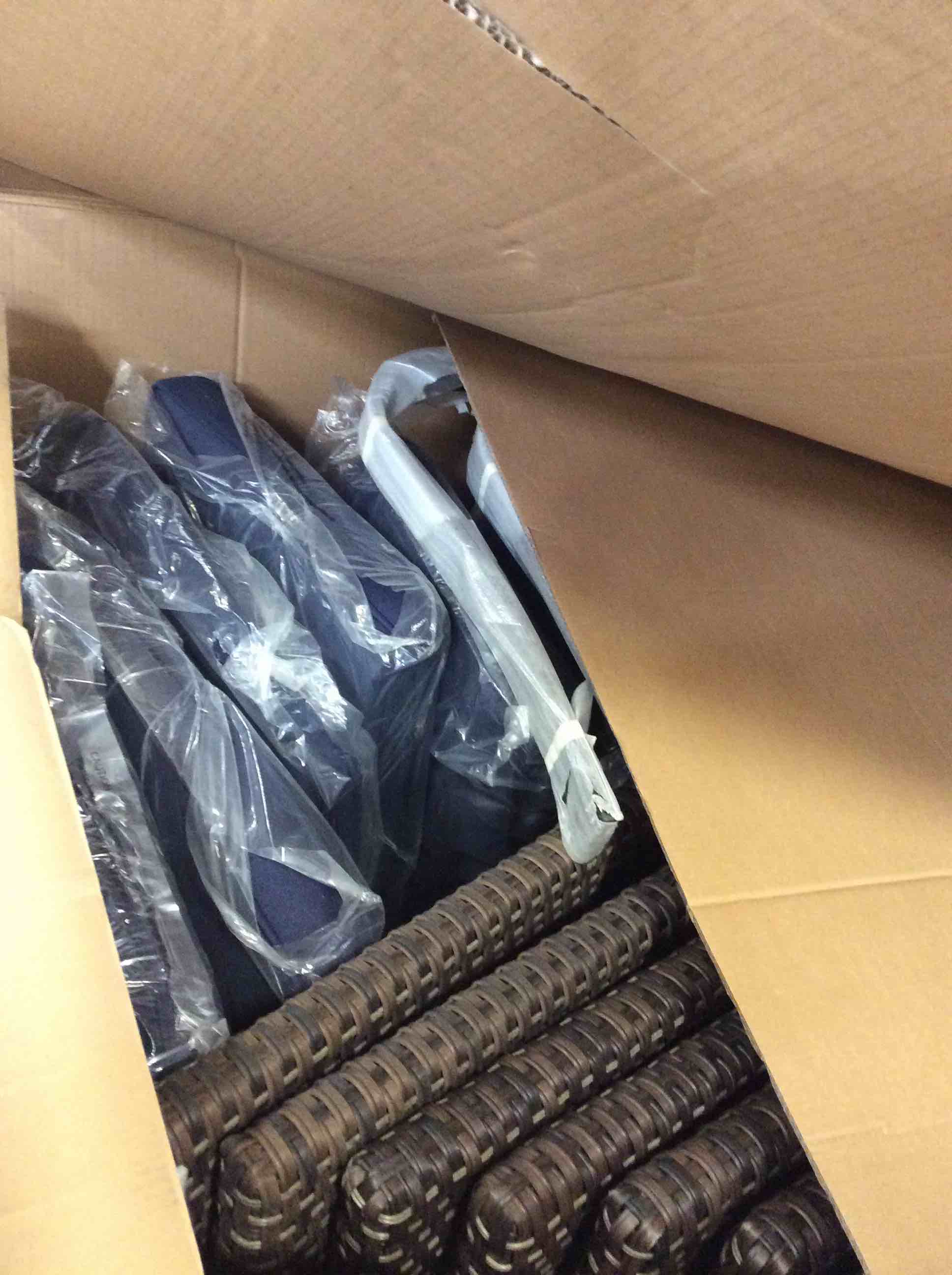 https://s3.amazonaws.com/lotting-images-prod/bidfta/GRA3854377_1780588580147.jpeg