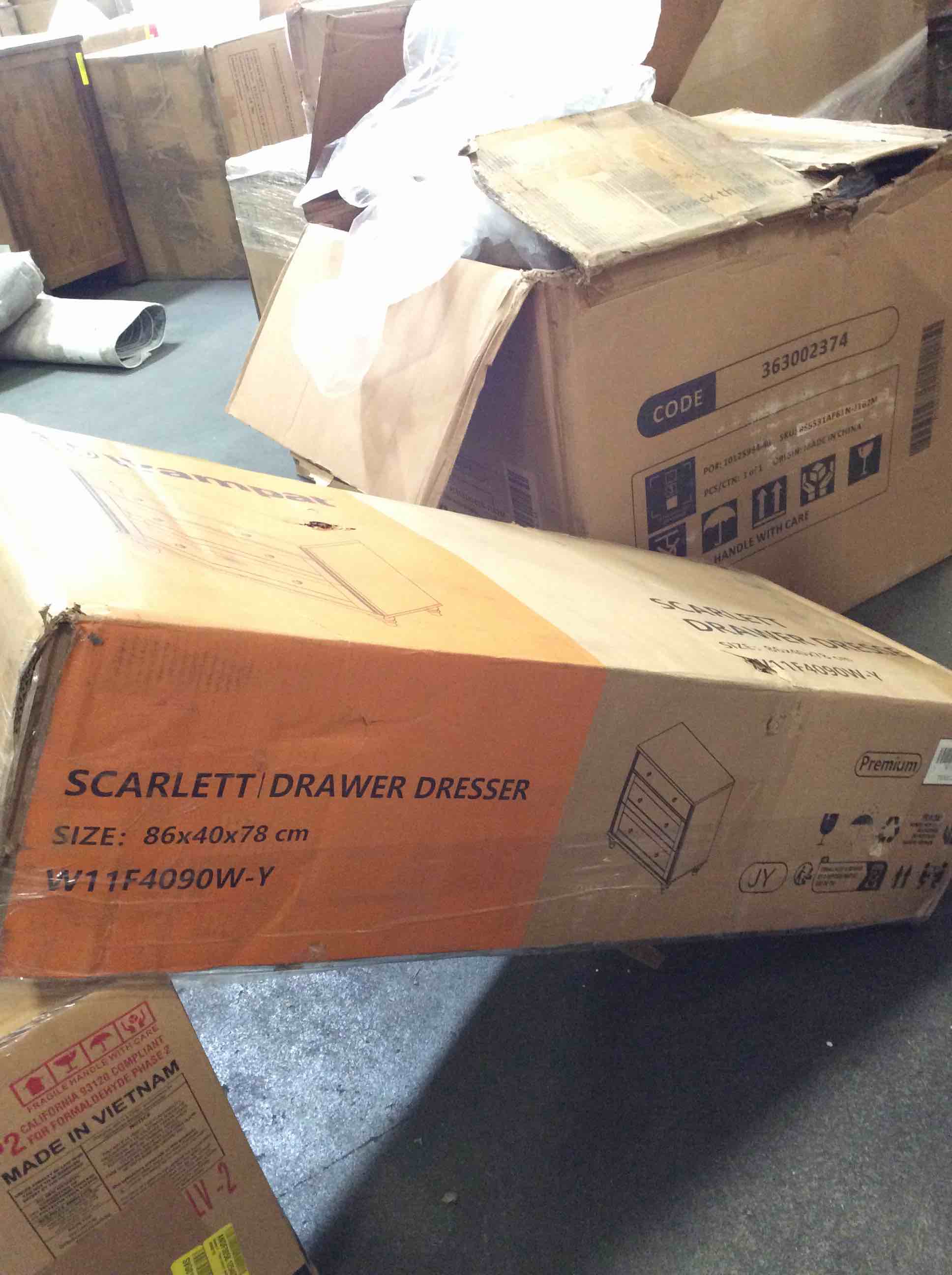 https://s3.amazonaws.com/lotting-images-prod/bidfta/GRA3854389_1780600968454.jpeg