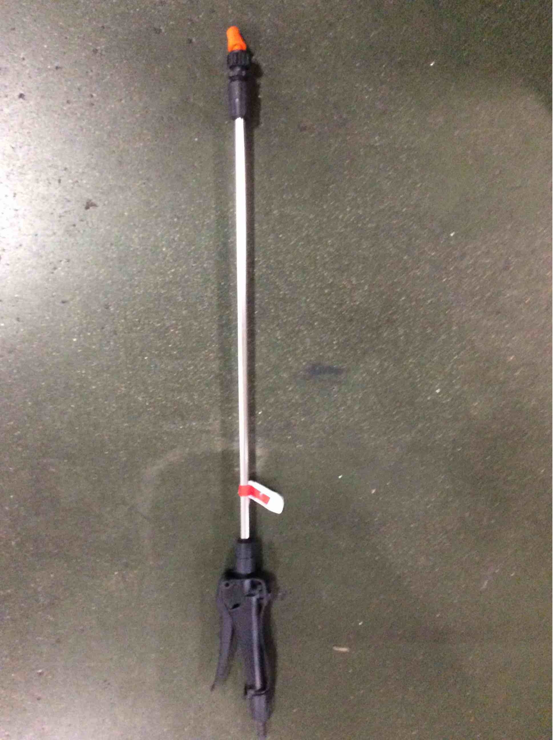 Condition photo showing Good Condition for northstar 779769 universal spray gun wand