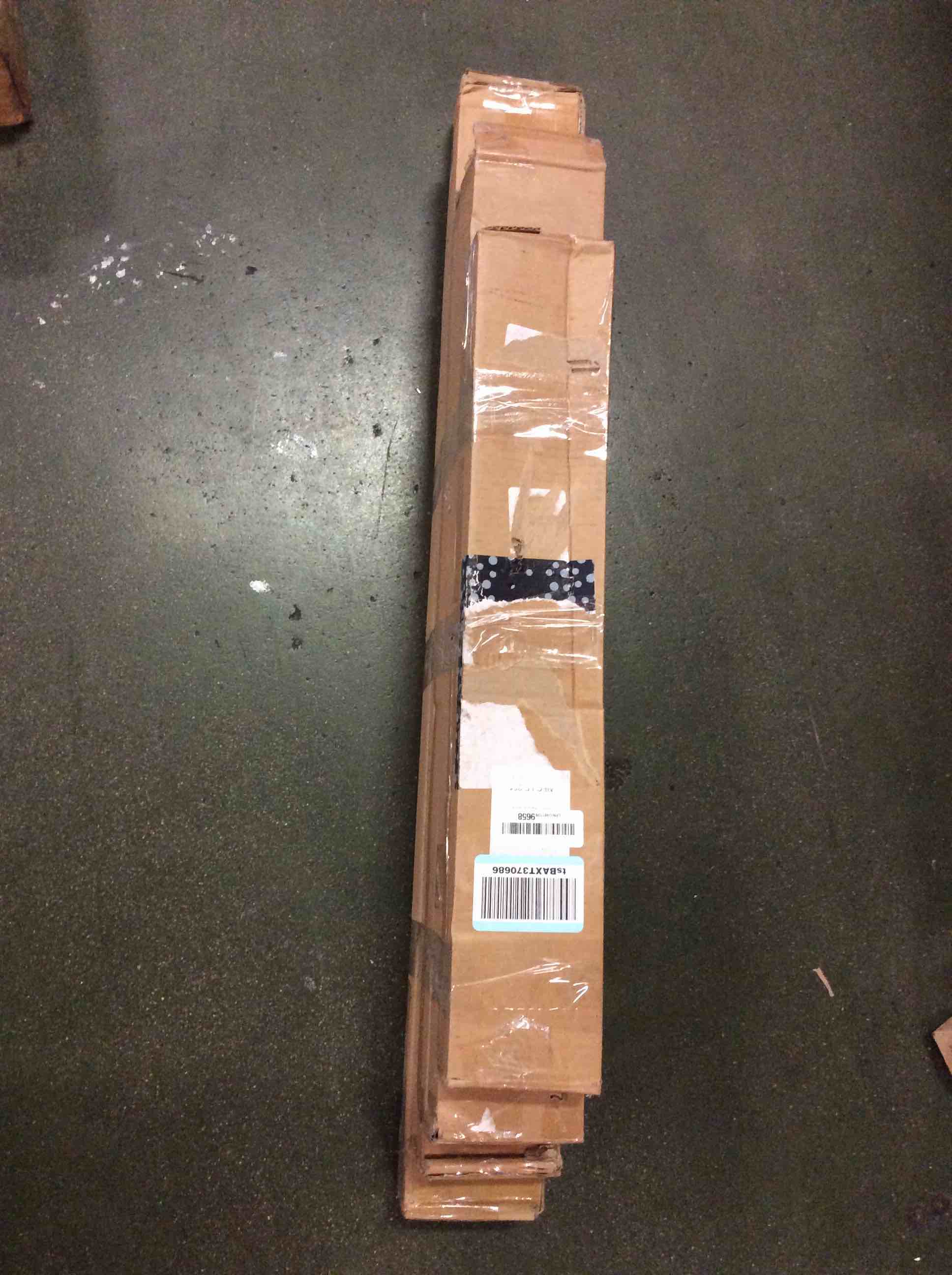 lot of 5 assorted vinyl blind (27”w x 64”h//27”w x 64”h//22”w x 36”h//33”w x 72”h//35”w x 72”h)