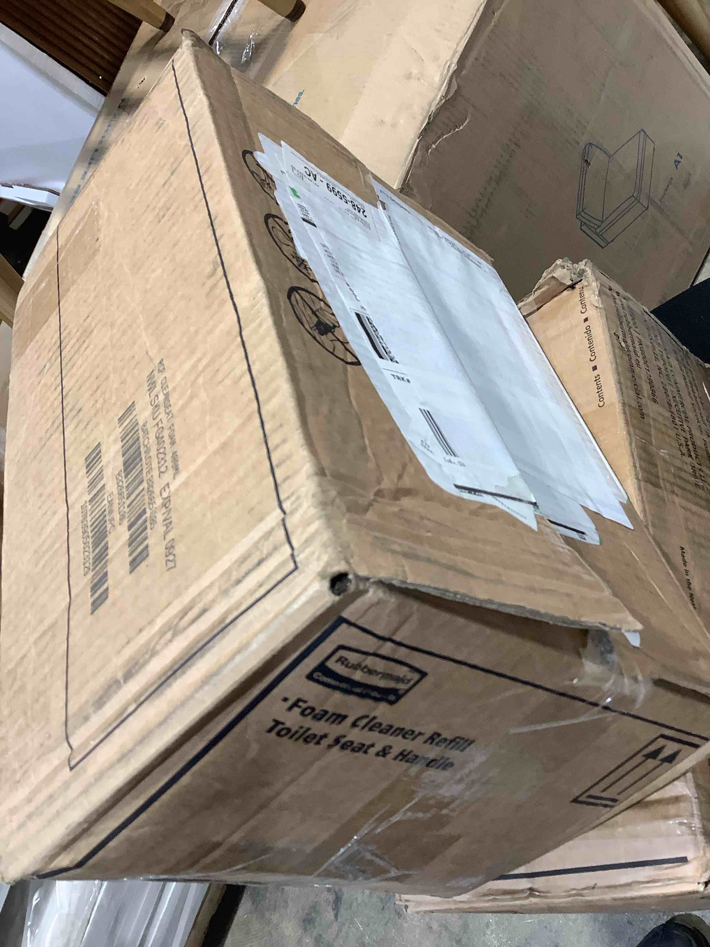 https://s3.amazonaws.com/lotting-images-prod/bidfta/GRA3880152_1777394387533.jpeg
