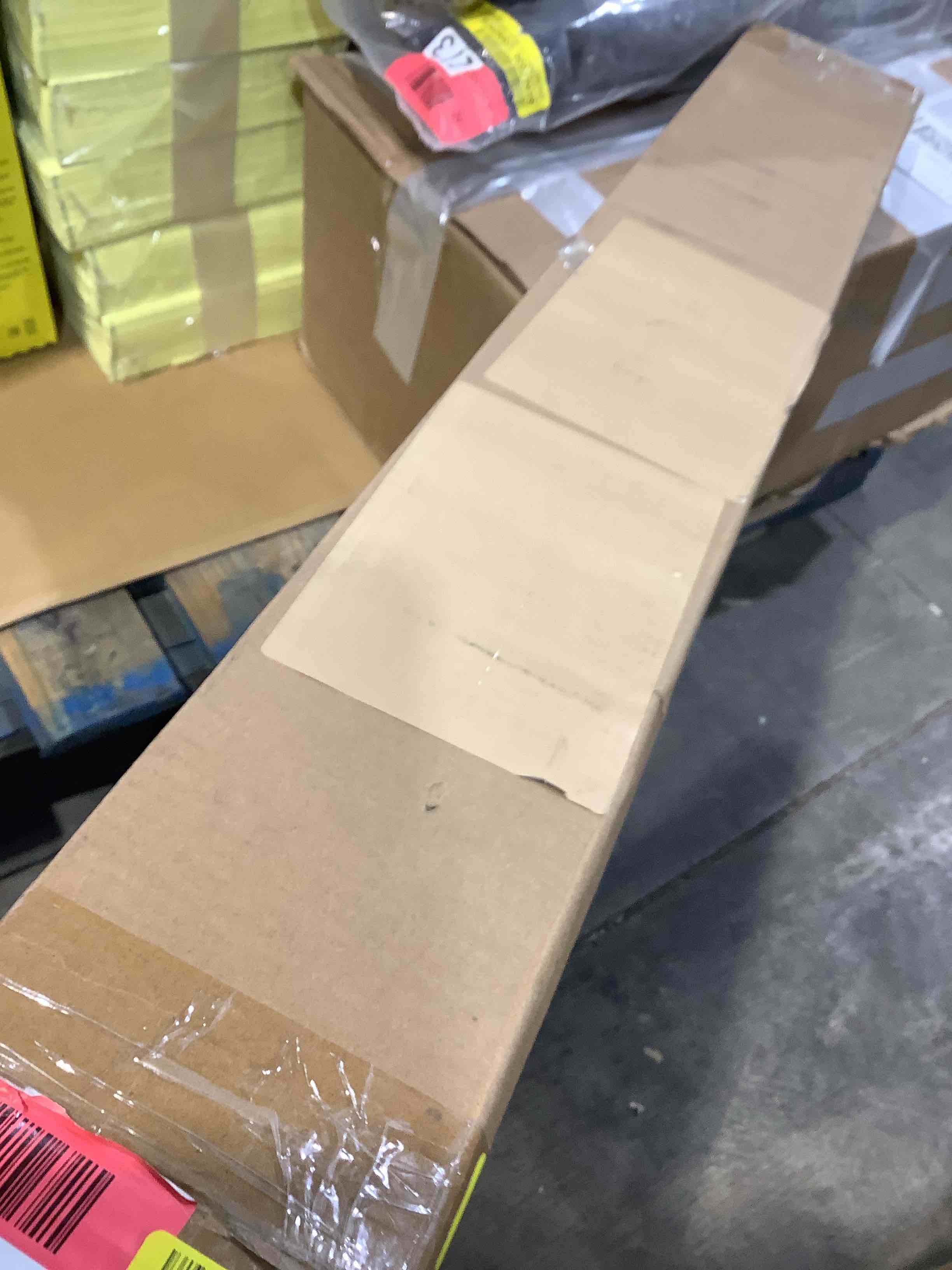 https://s3.amazonaws.com/lotting-images-prod/bidfta/GRA3880625_1778005090335.jpeg