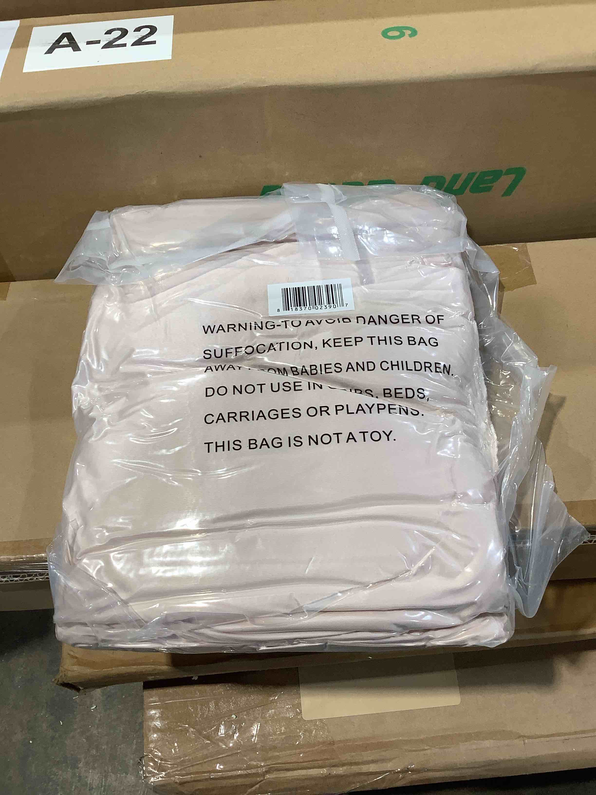 https://s3.amazonaws.com/lotting-images-prod/bidfta/GRA3880635_1778085239113.jpeg