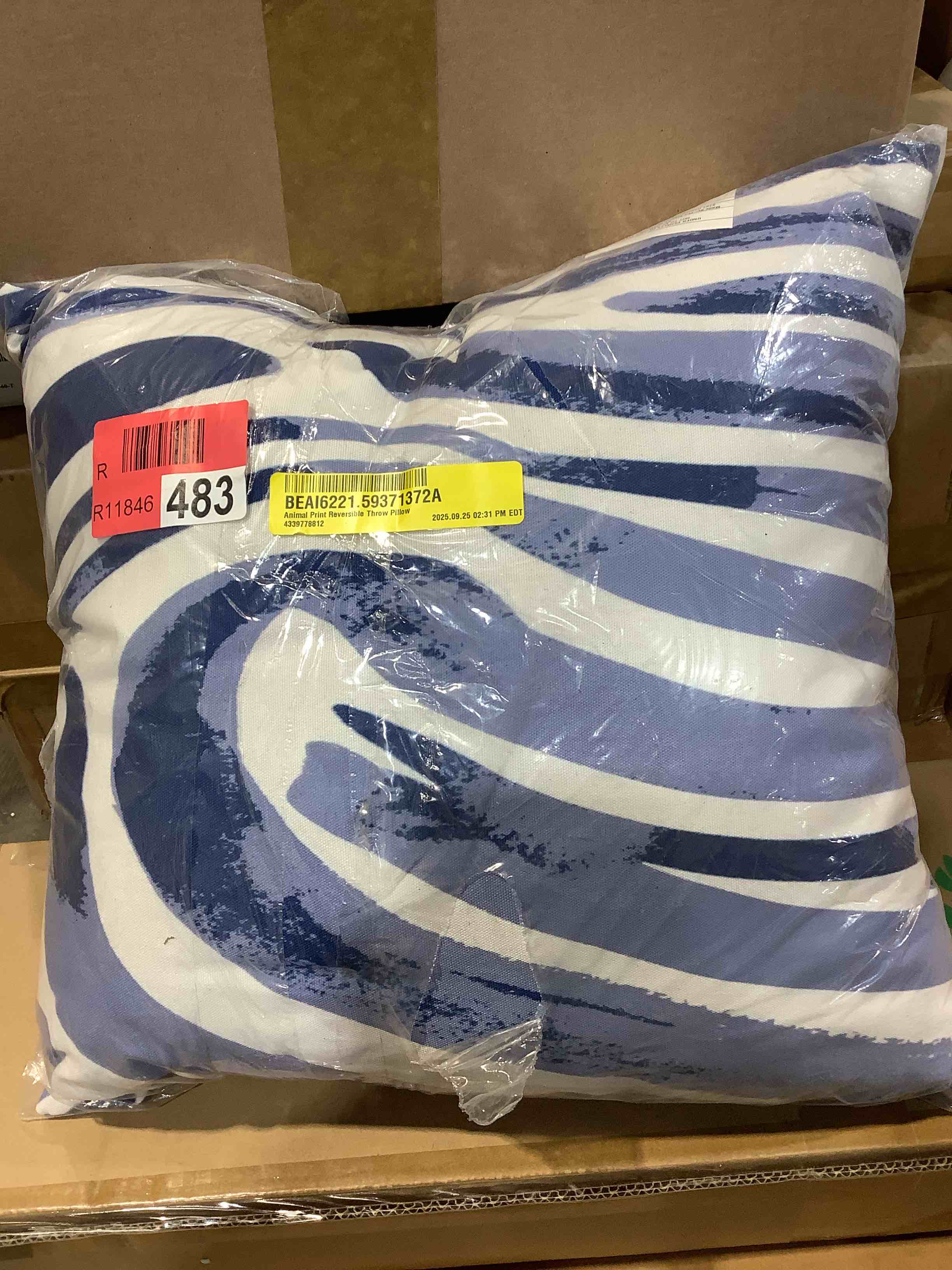 17" x 17" Blue White Geometric Line Print Pillow