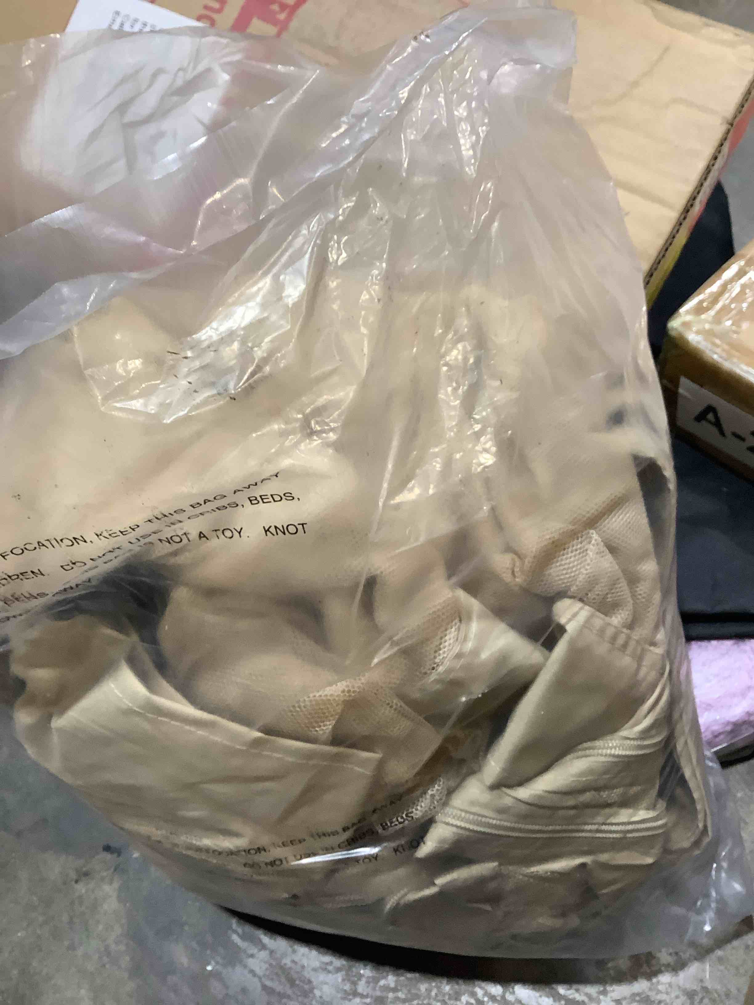 Condition photo showing Good Condition for 12' x 12' mosquito net