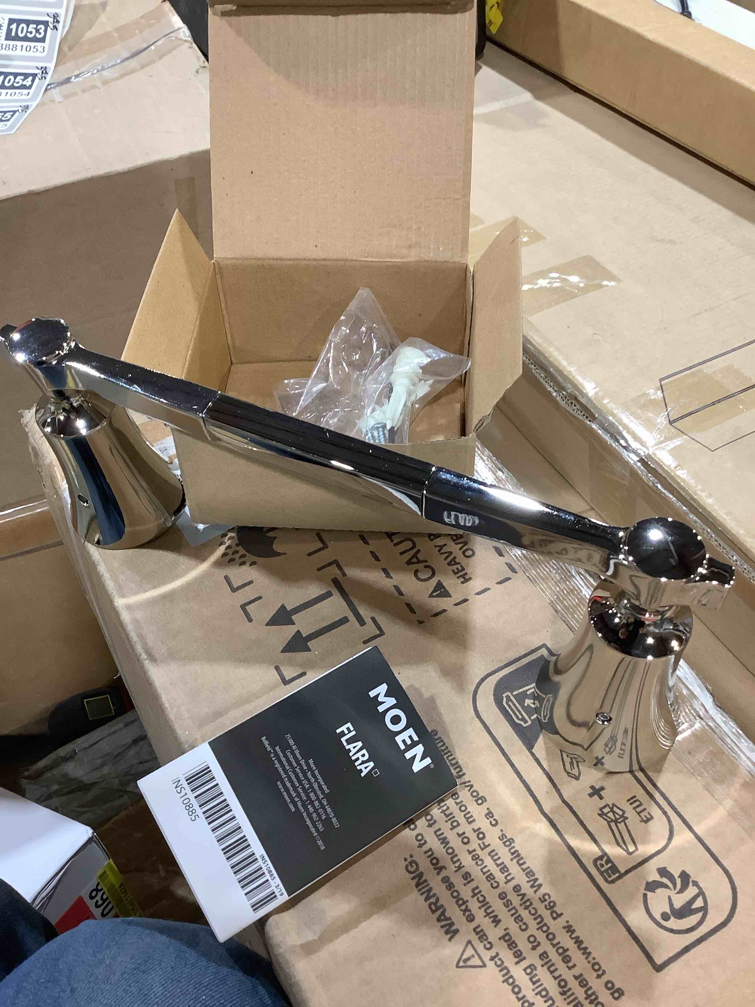 Condition photo showing New/Like New for moen yb0386 9 flara towel bar - nickel