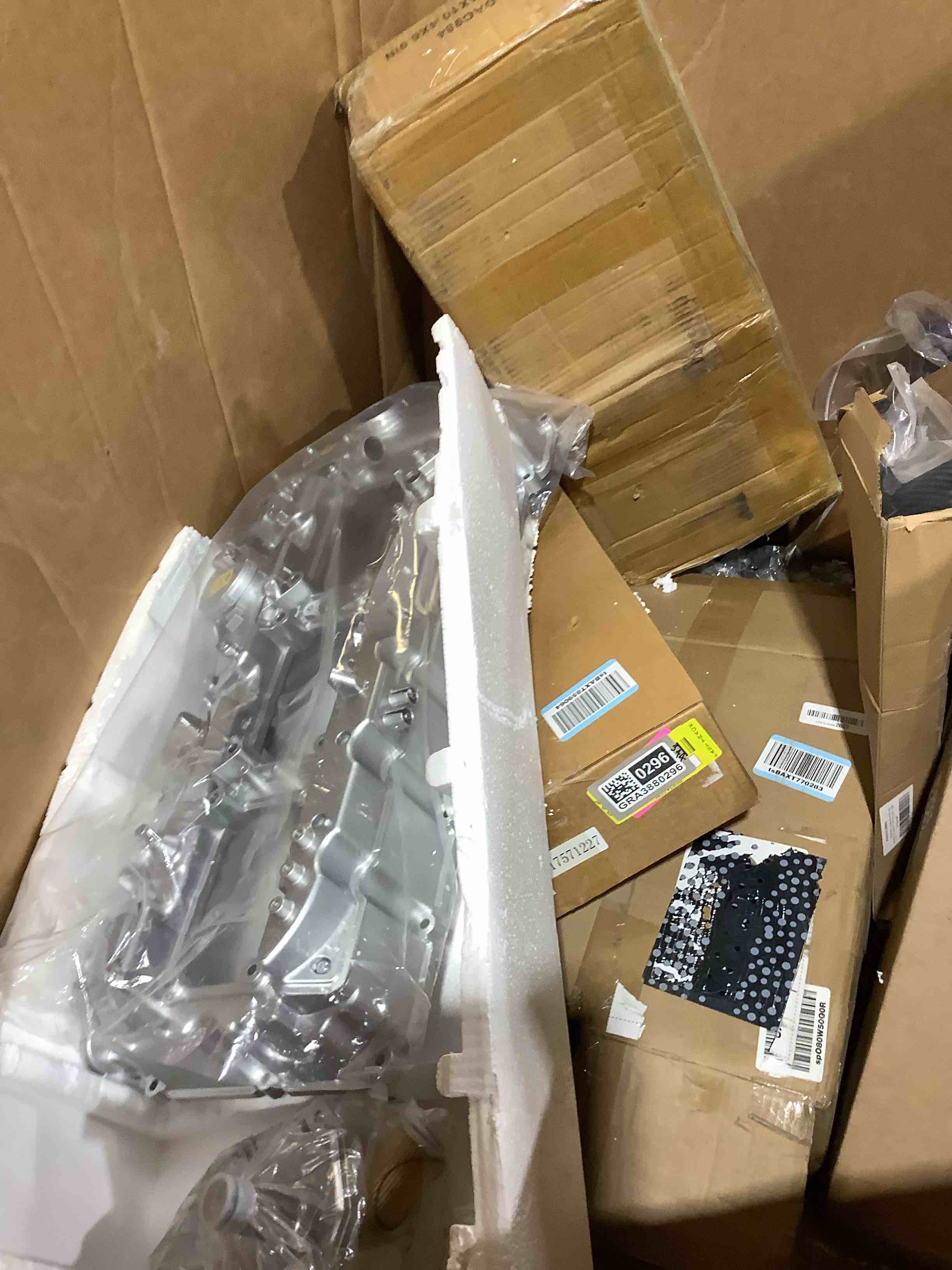 https://s3.amazonaws.com/lotting-images-prod/bidfta/GRA3881259_1779474254110.jpeg