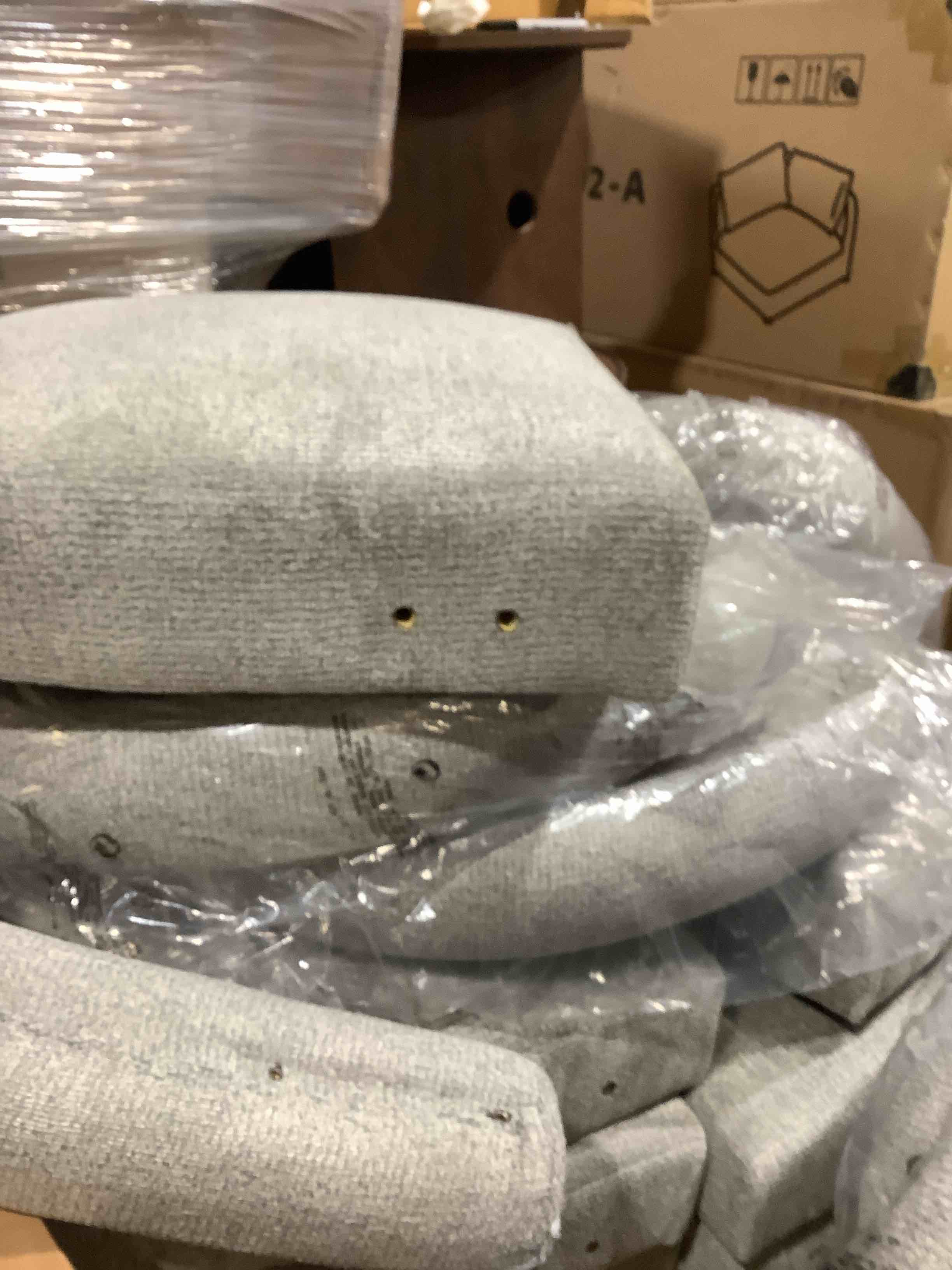 https://s3.amazonaws.com/lotting-images-prod/bidfta/GRA3881494_1779742107990.jpeg