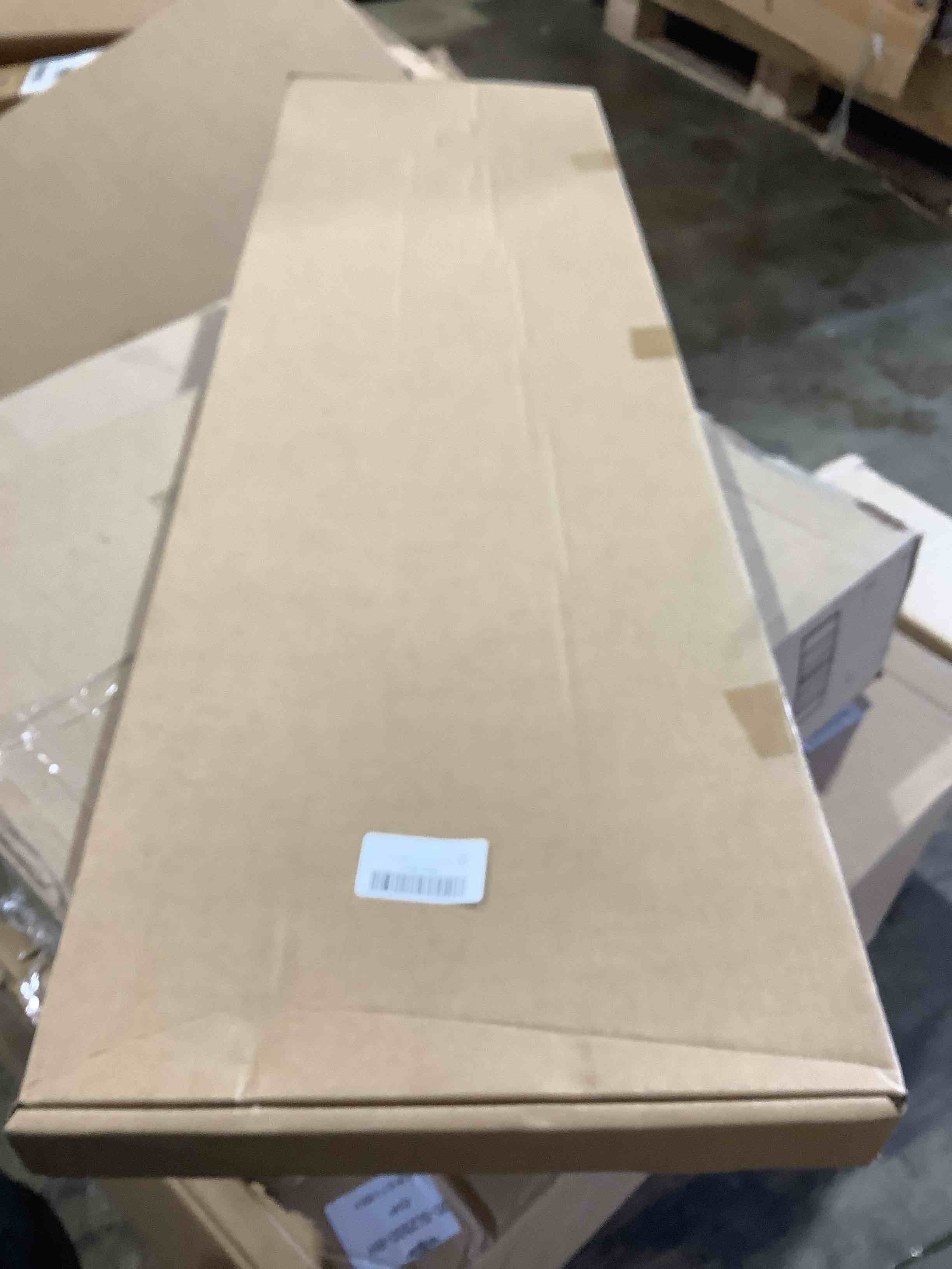 https://s3.amazonaws.com/lotting-images-prod/bidfta/GRA3881692_1779914040795.jpeg