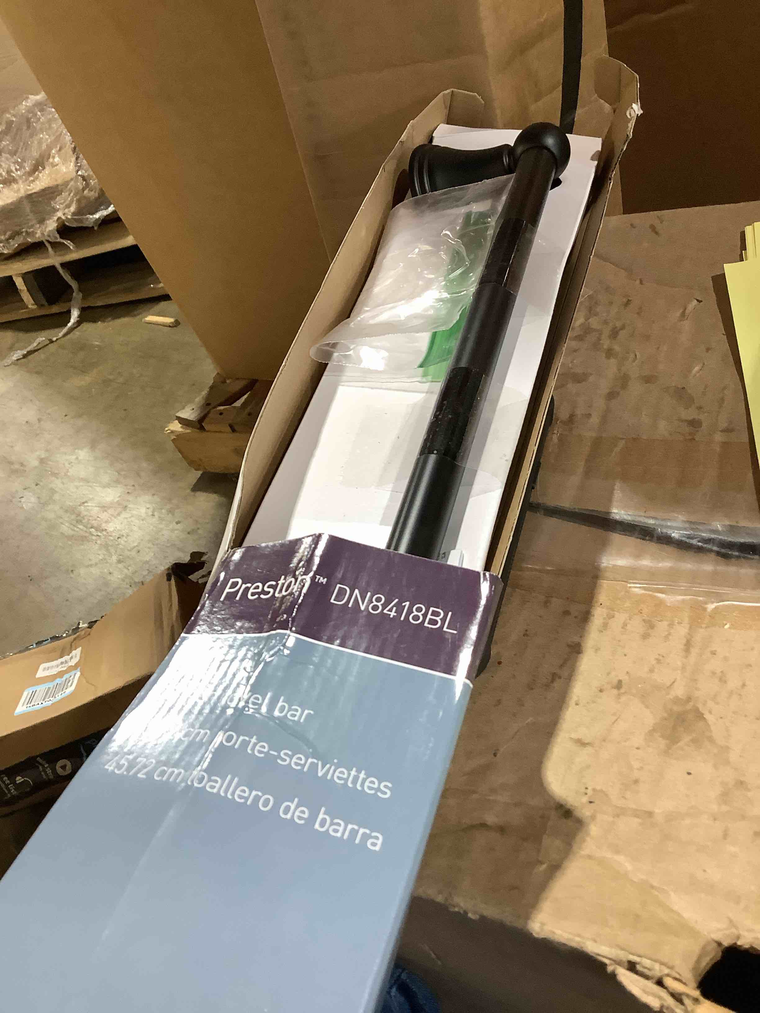 https://s3.amazonaws.com/lotting-images-prod/bidfta/GRA3881703_1779907733753.jpeg