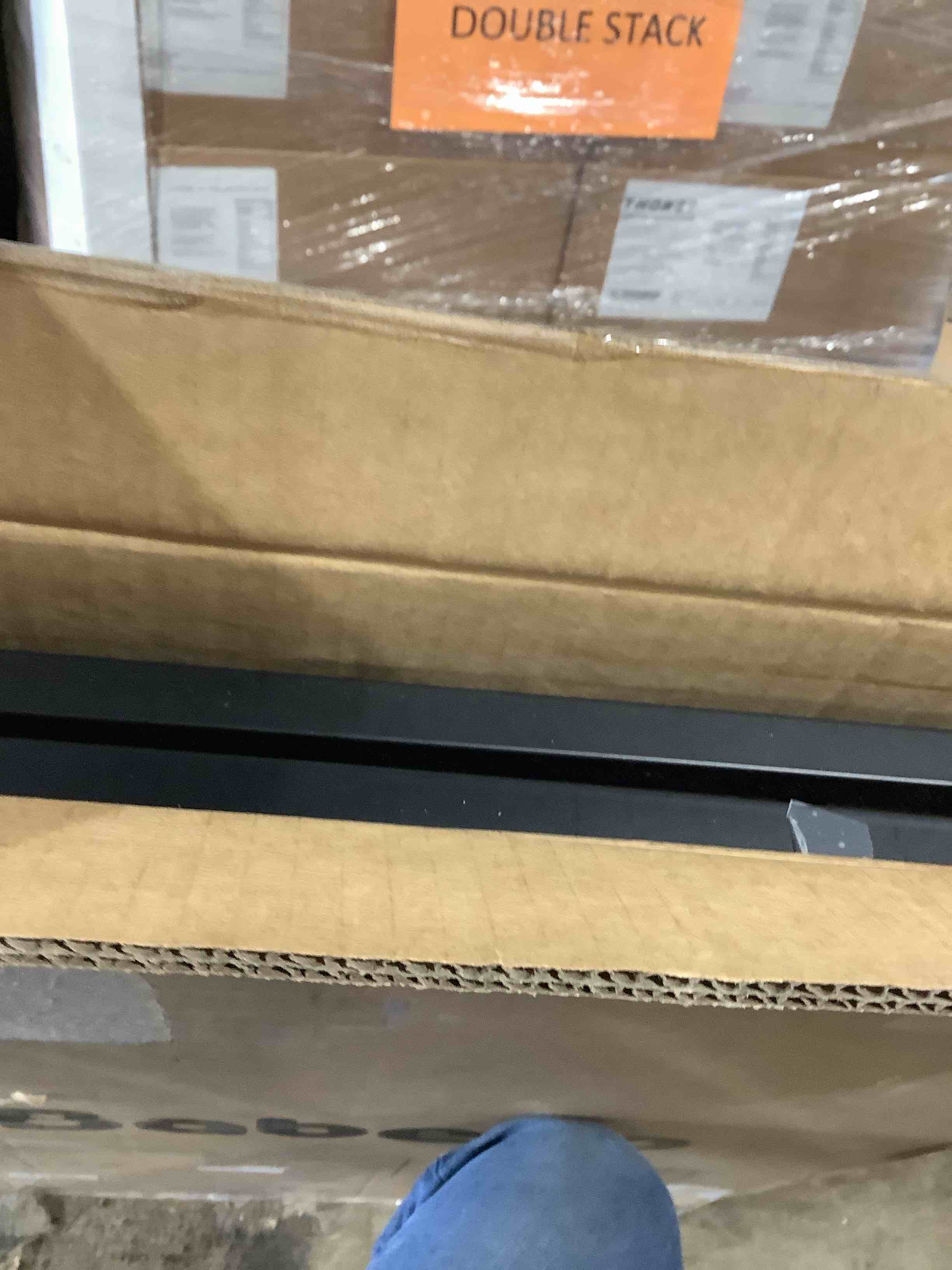 https://s3.amazonaws.com/lotting-images-prod/bidfta/GRA3881705_1779905107274.jpeg