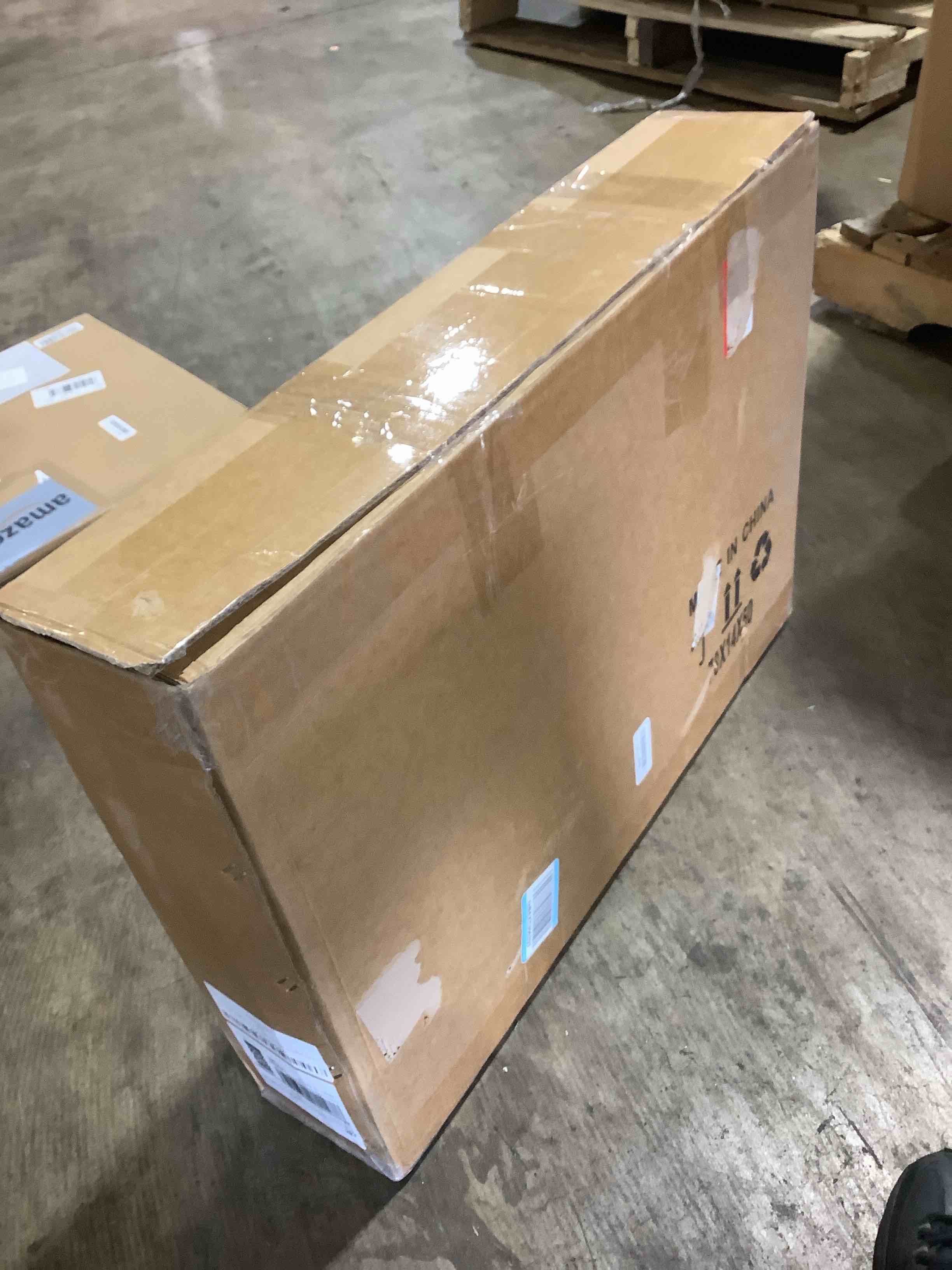 https://s3.amazonaws.com/lotting-images-prod/bidfta/GRA3881707_1779904650653.jpeg