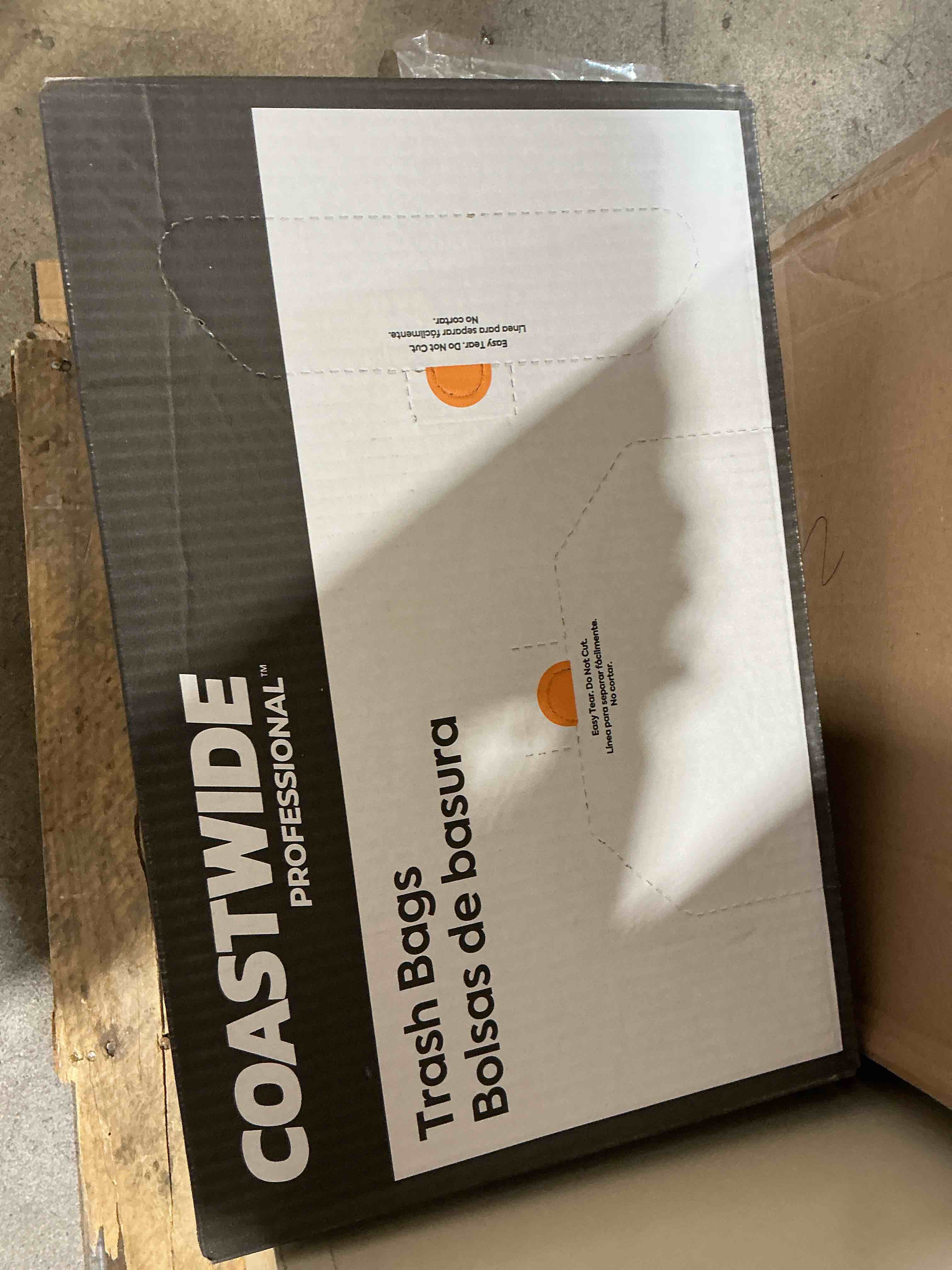 https://s3.amazonaws.com/lotting-images-prod/bidfta/GRA3882147_1780609959156.jpeg