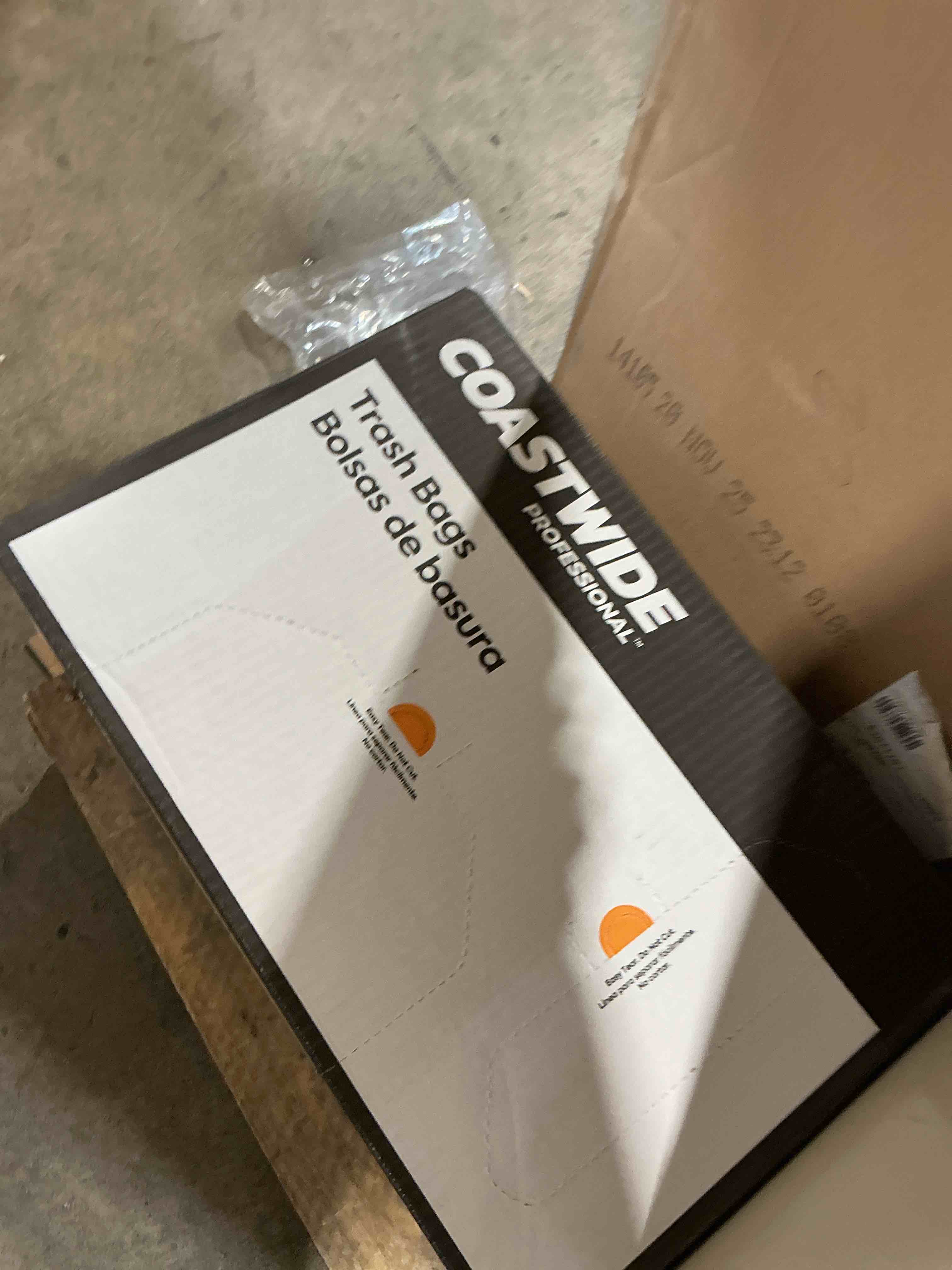 https://s3.amazonaws.com/lotting-images-prod/bidfta/GRA3882148_1780609913809.jpeg