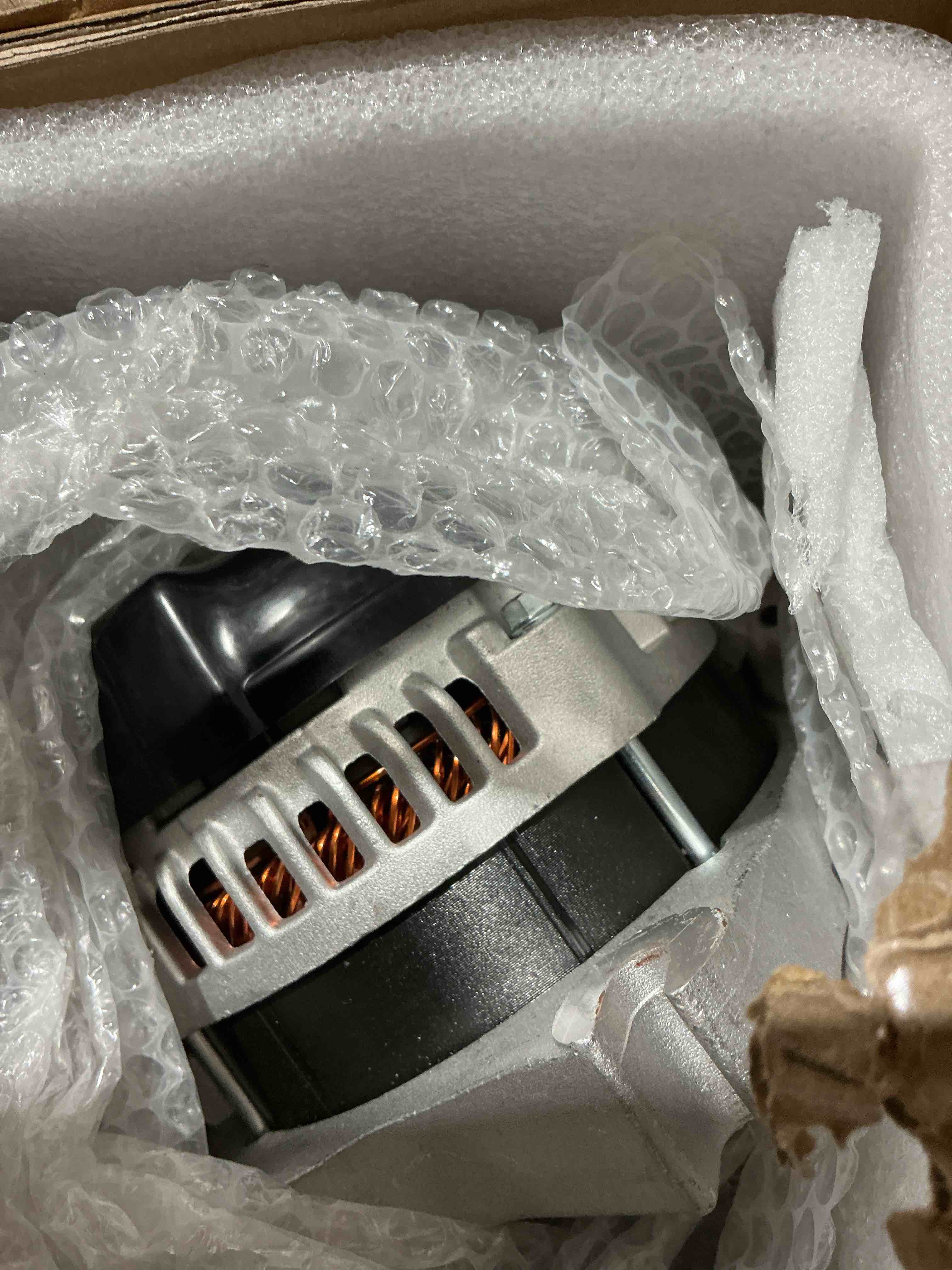 Condition photo showing Good Condition for scitoo alternator fits for ford for f150 2009-2010 4.6l 5.4l, expedition 2009-2010 5.4l & for lincoln for navigator 2009-2010 5.4l - 12v 150amp cw s6 pulley class, 11292 400-52292r 150a 12913 alternator
