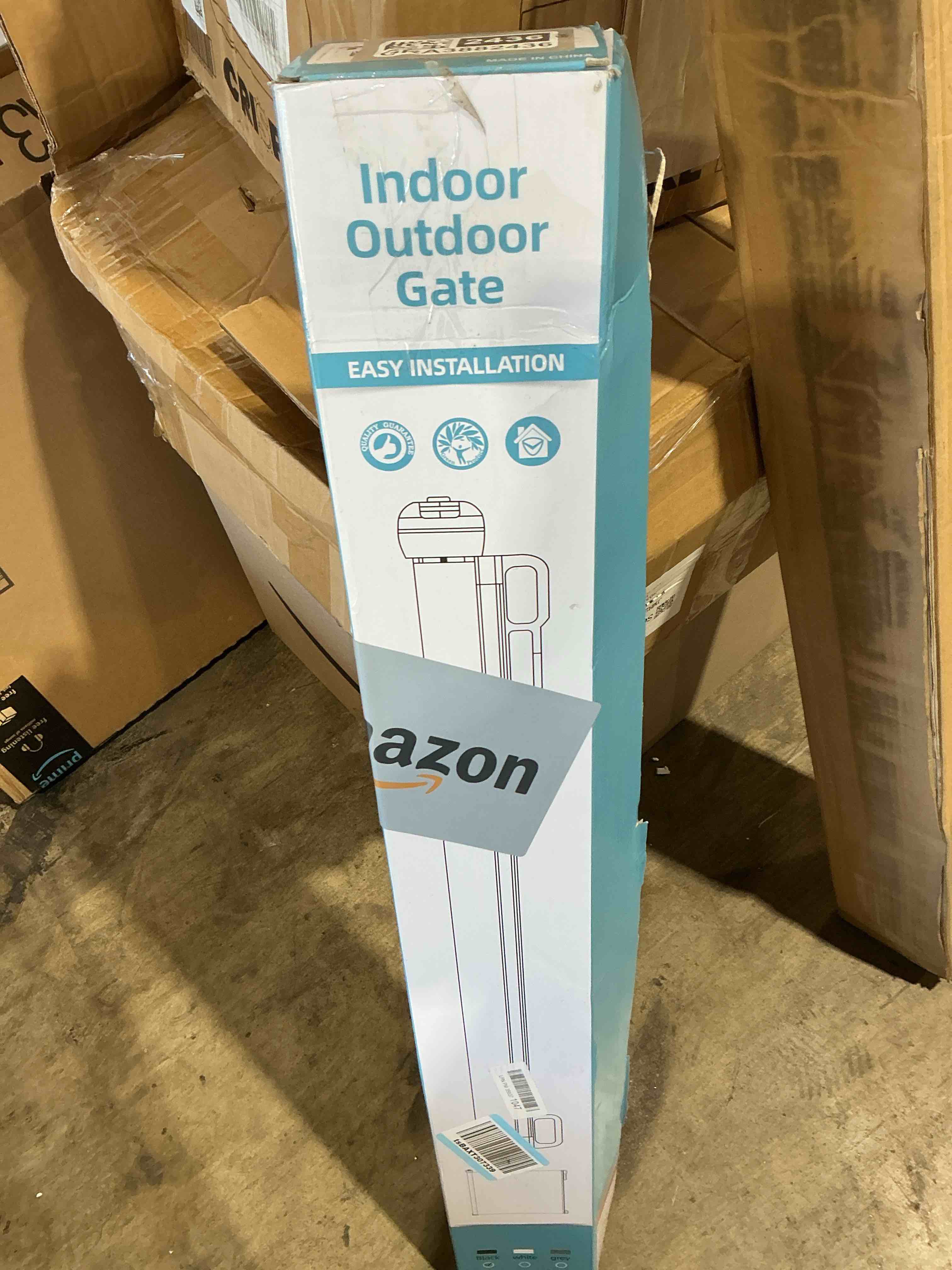Condition photo showing Good Condition for probebi retractable baby, child & dog gates for stairs, extends to 54" wide 34" tall, use for outdoor, indoor, hallways, doorways, deck, porch, black