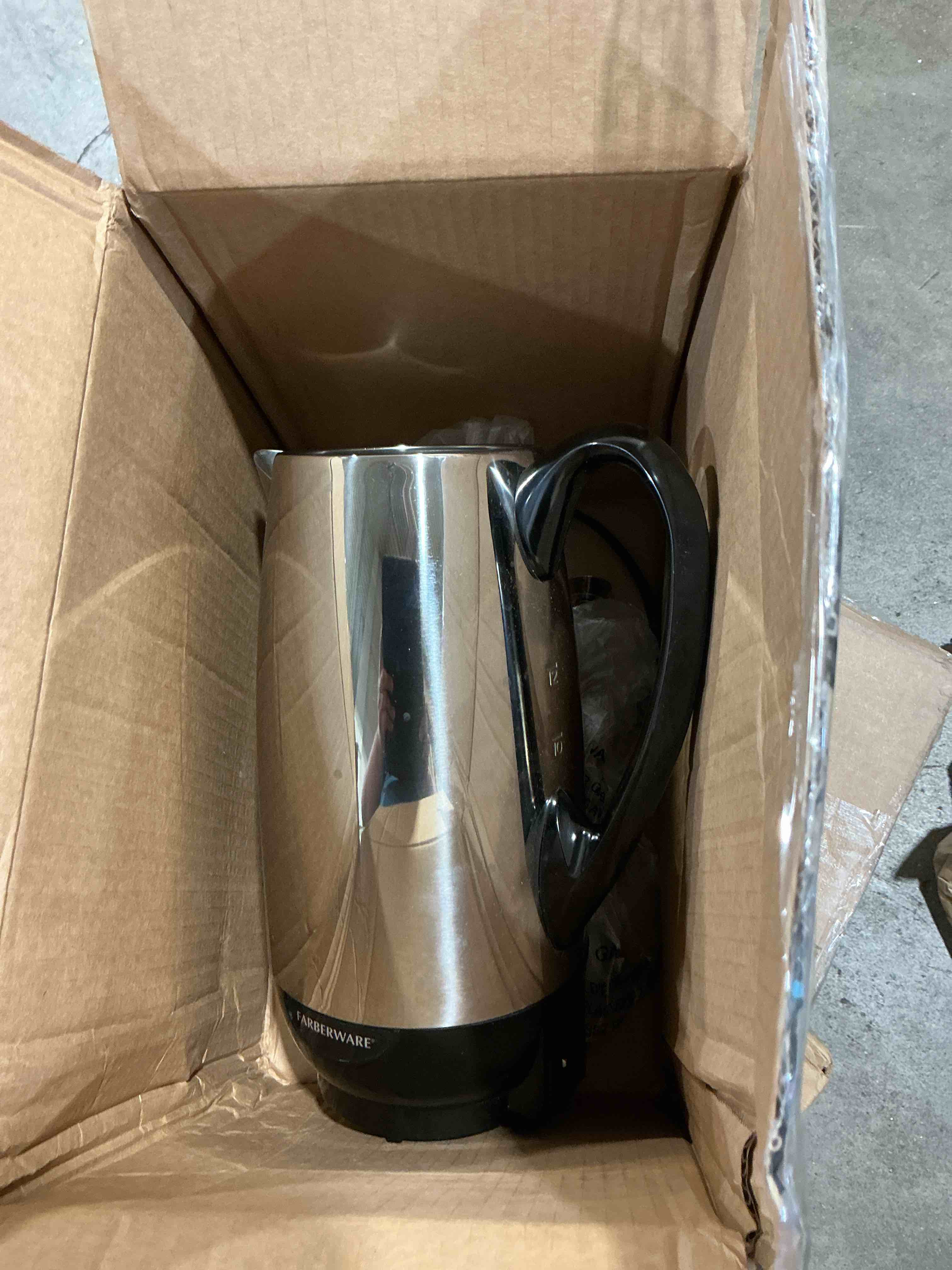 https://s3.amazonaws.com/lotting-images-prod/bidfta/GRA3882530_1781631012083.jpeg