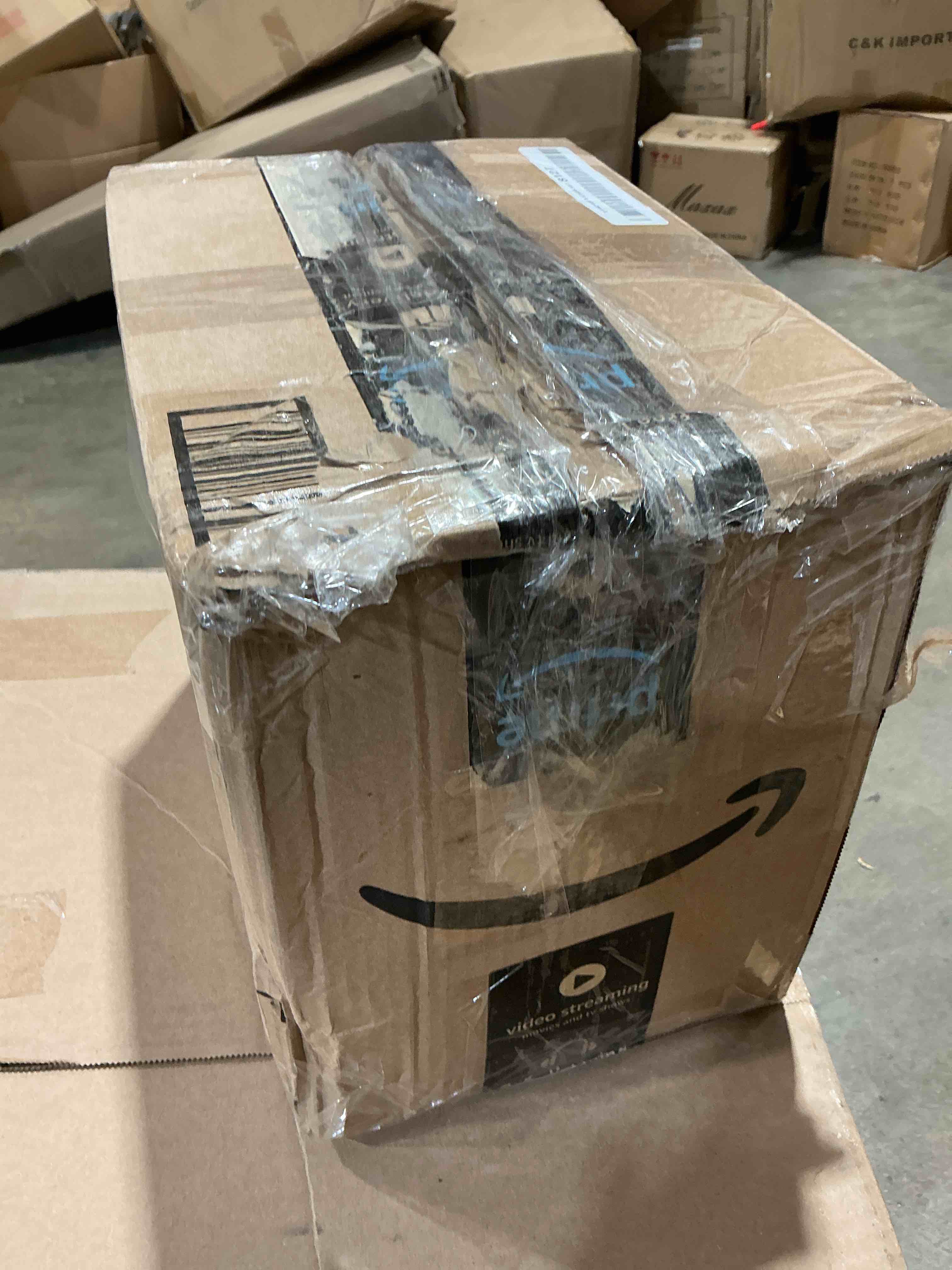 https://s3.amazonaws.com/lotting-images-prod/bidfta/GRA3882530_1781631054402.jpeg