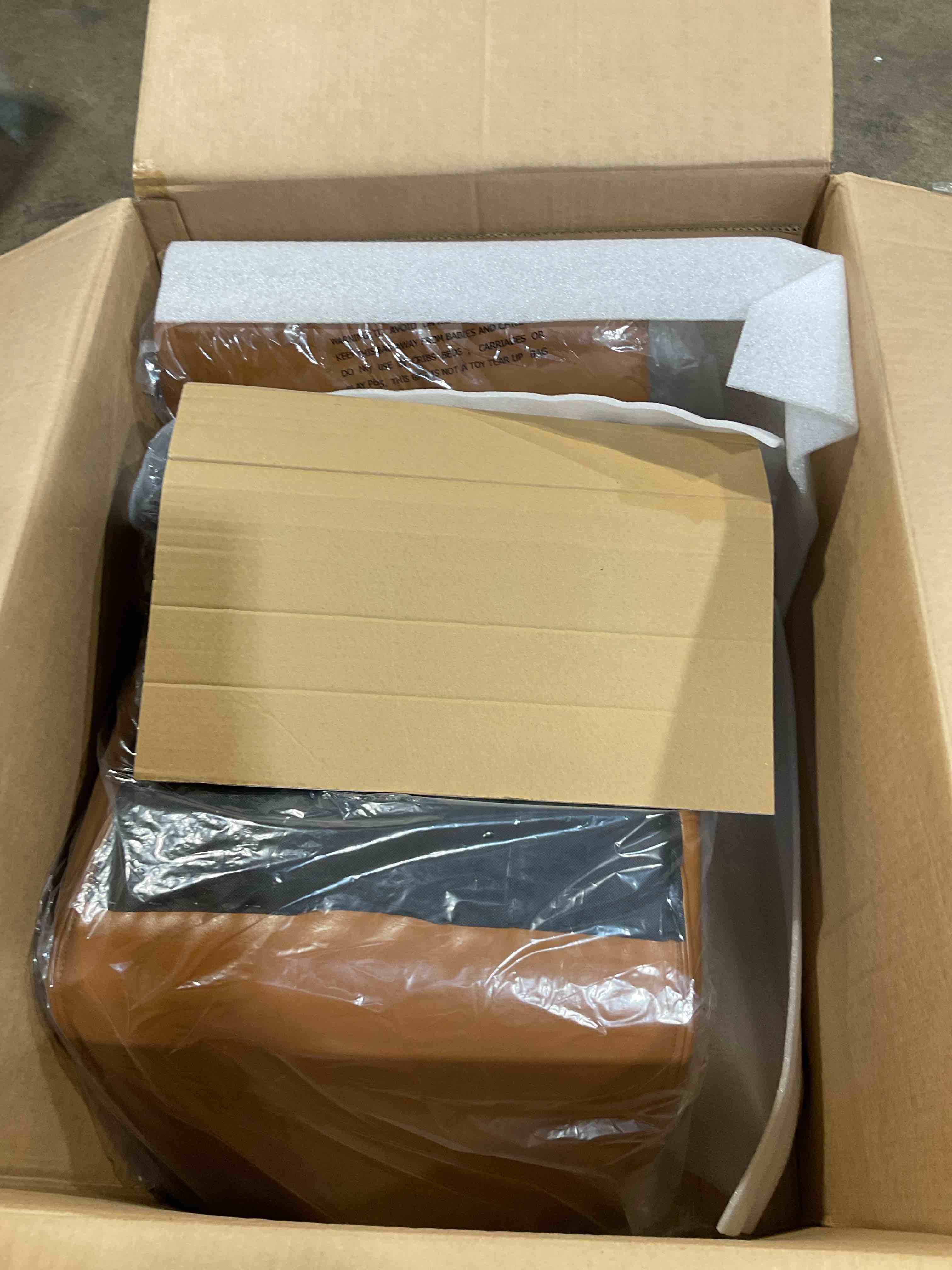https://s3.amazonaws.com/lotting-images-prod/bidfta/GRA3883056_1779394671437.jpeg