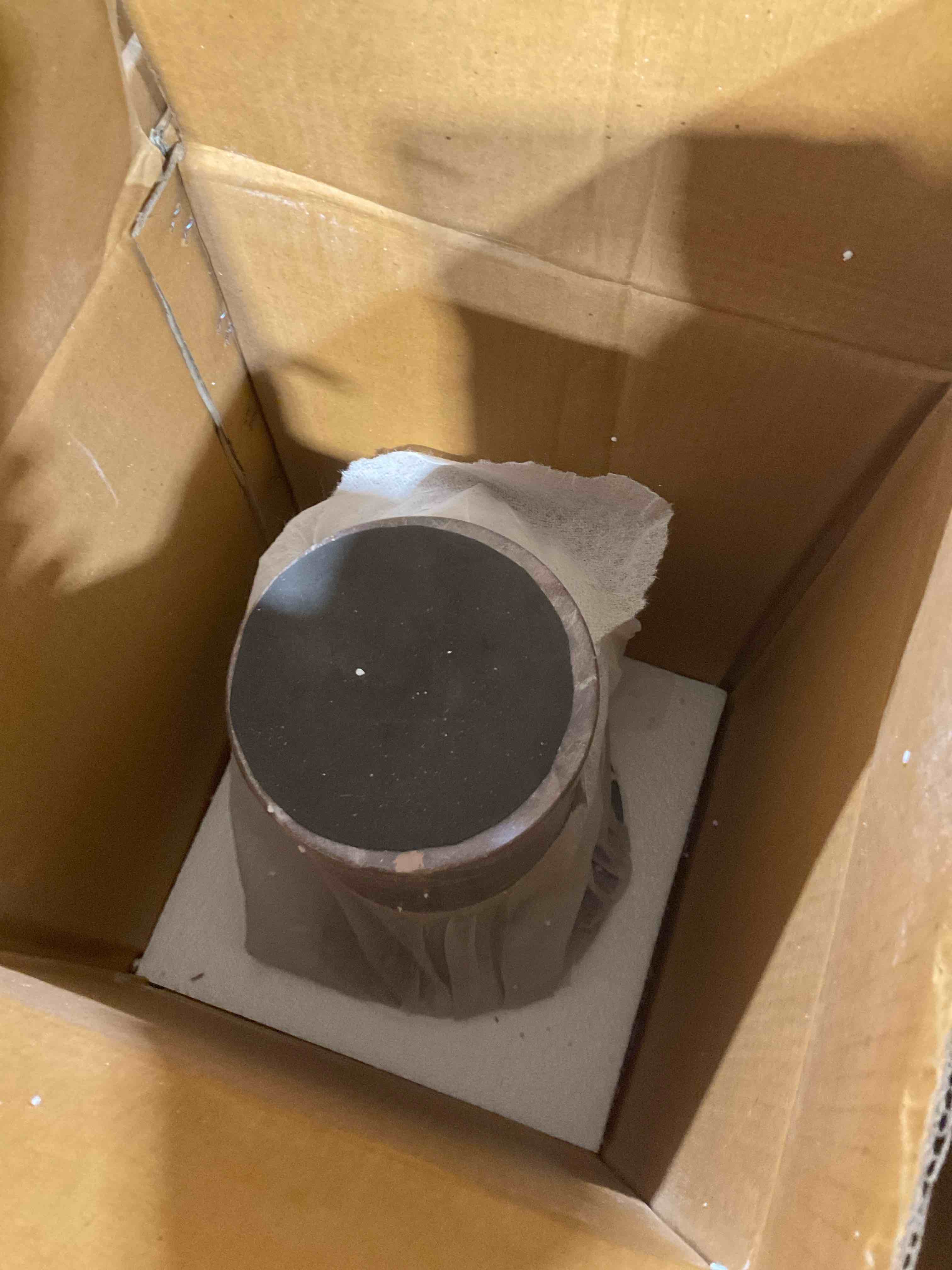 https://s3.amazonaws.com/lotting-images-prod/bidfta/GRA3883111_1779480099027.jpeg