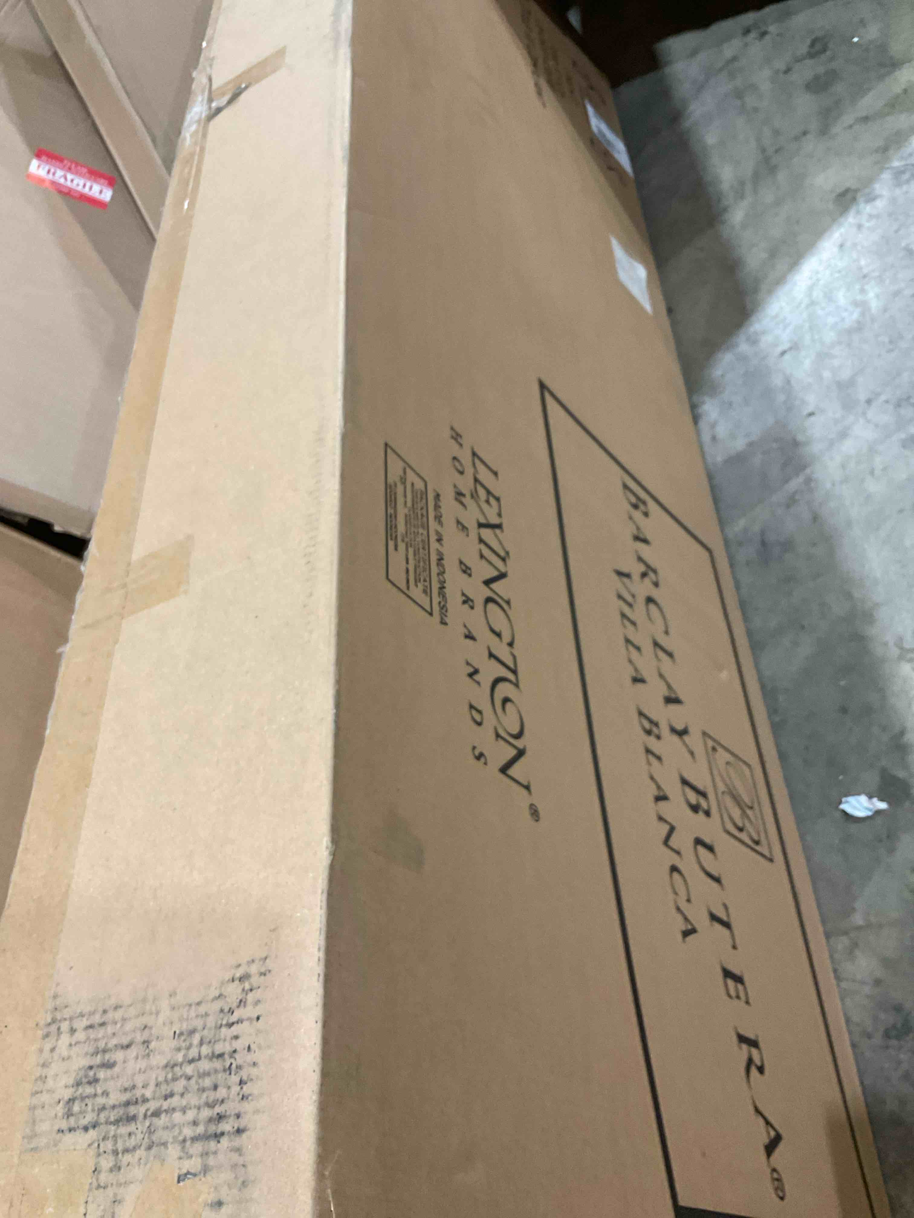 https://s3.amazonaws.com/lotting-images-prod/bidfta/GRA3883121_1779473421697.jpeg