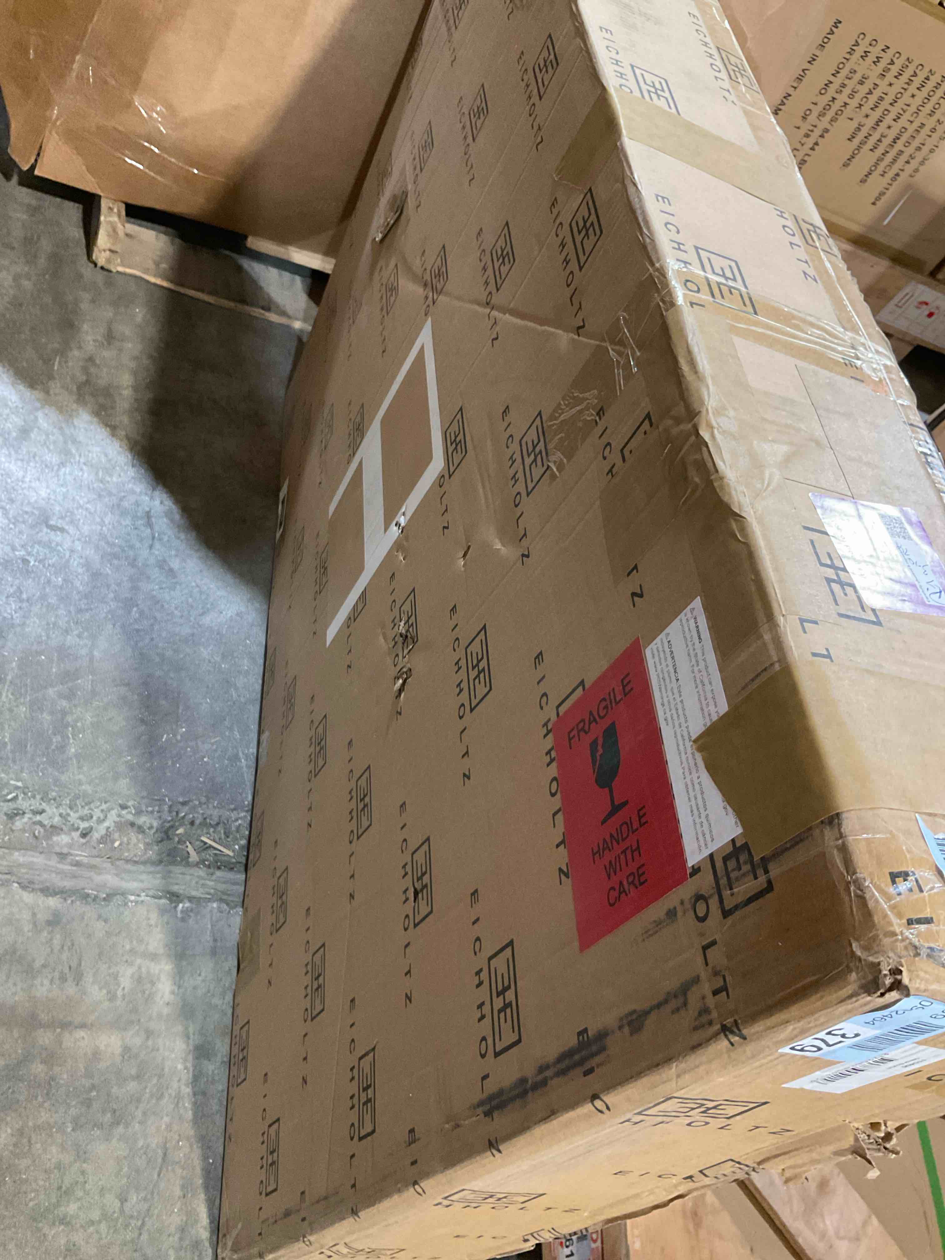 https://s3.amazonaws.com/lotting-images-prod/bidfta/GRA3883128_1779465658837.jpeg