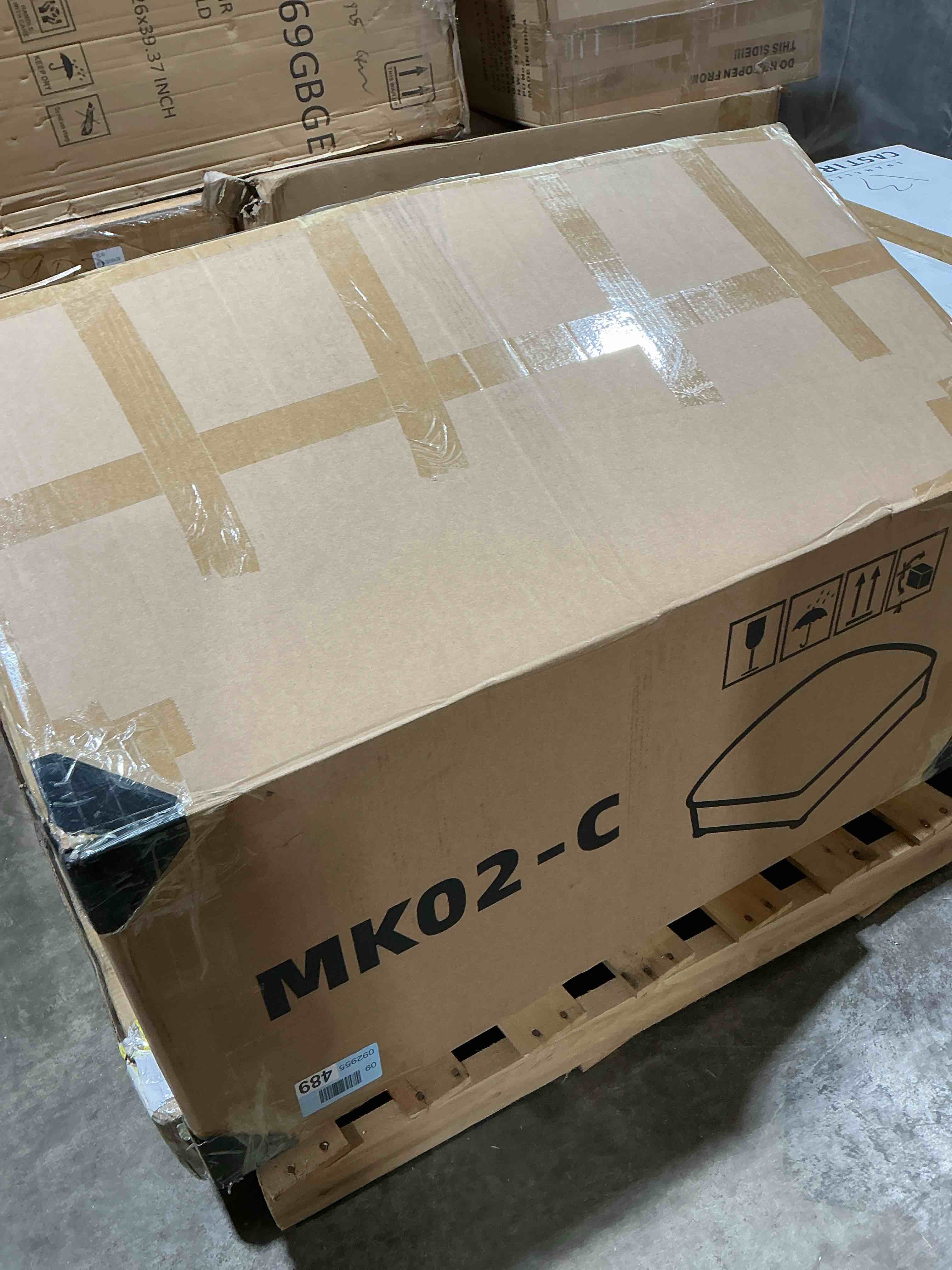https://s3.amazonaws.com/lotting-images-prod/bidfta/GRA3883163_1779807348343.jpeg