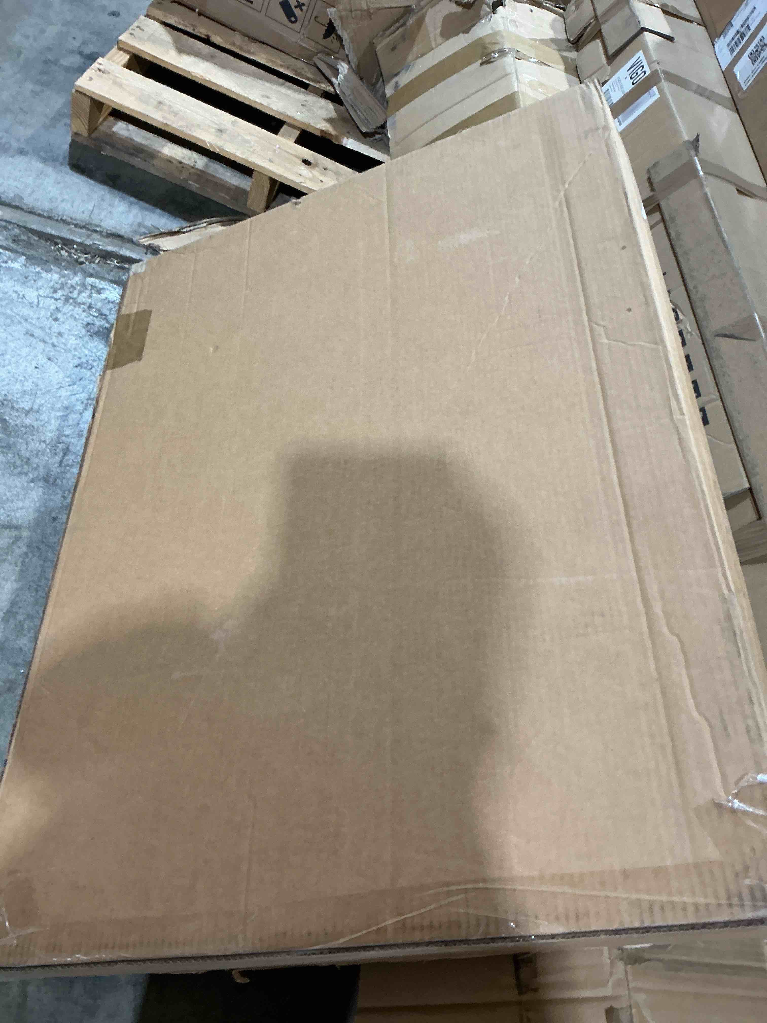 https://s3.amazonaws.com/lotting-images-prod/bidfta/GRA3883174_1779816268215.jpeg