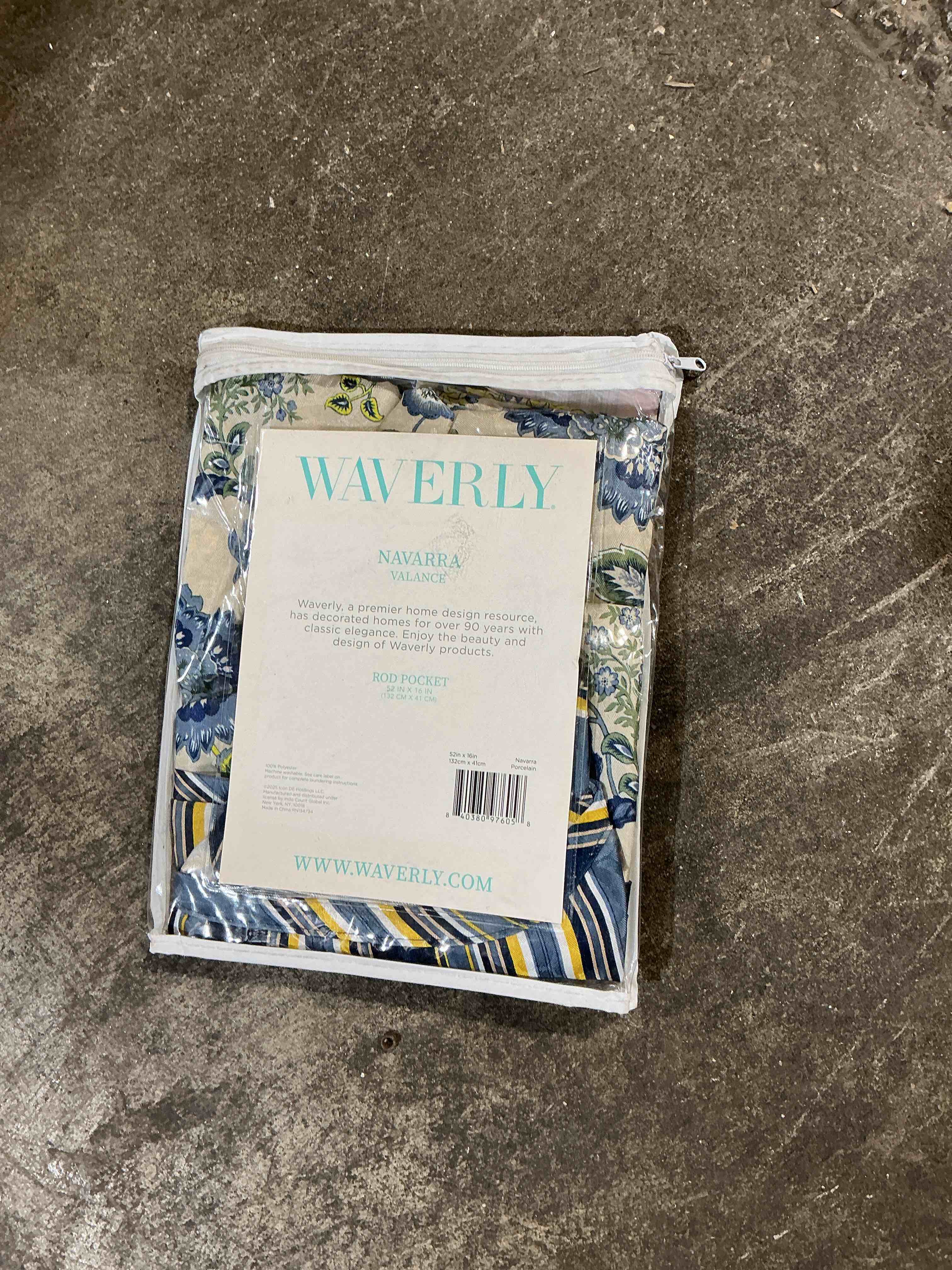 https://s3.amazonaws.com/lotting-images-prod/bidfta/GRA3883180_1779817053526.jpeg